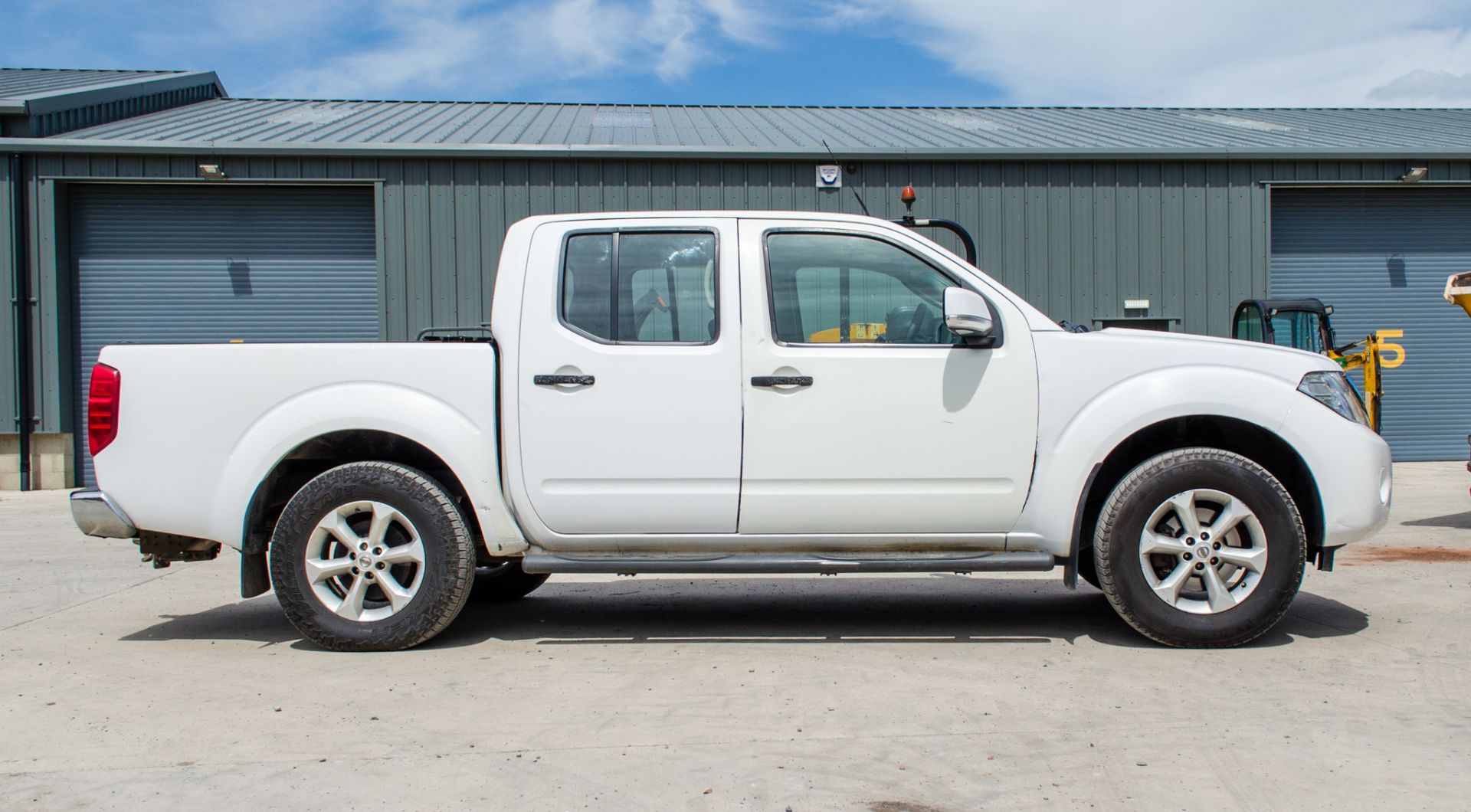 Nissan Navara Acenta DCI 6 speed manual double cab pick up Registration Number: DF63 HPP Date of - Image 8 of 31