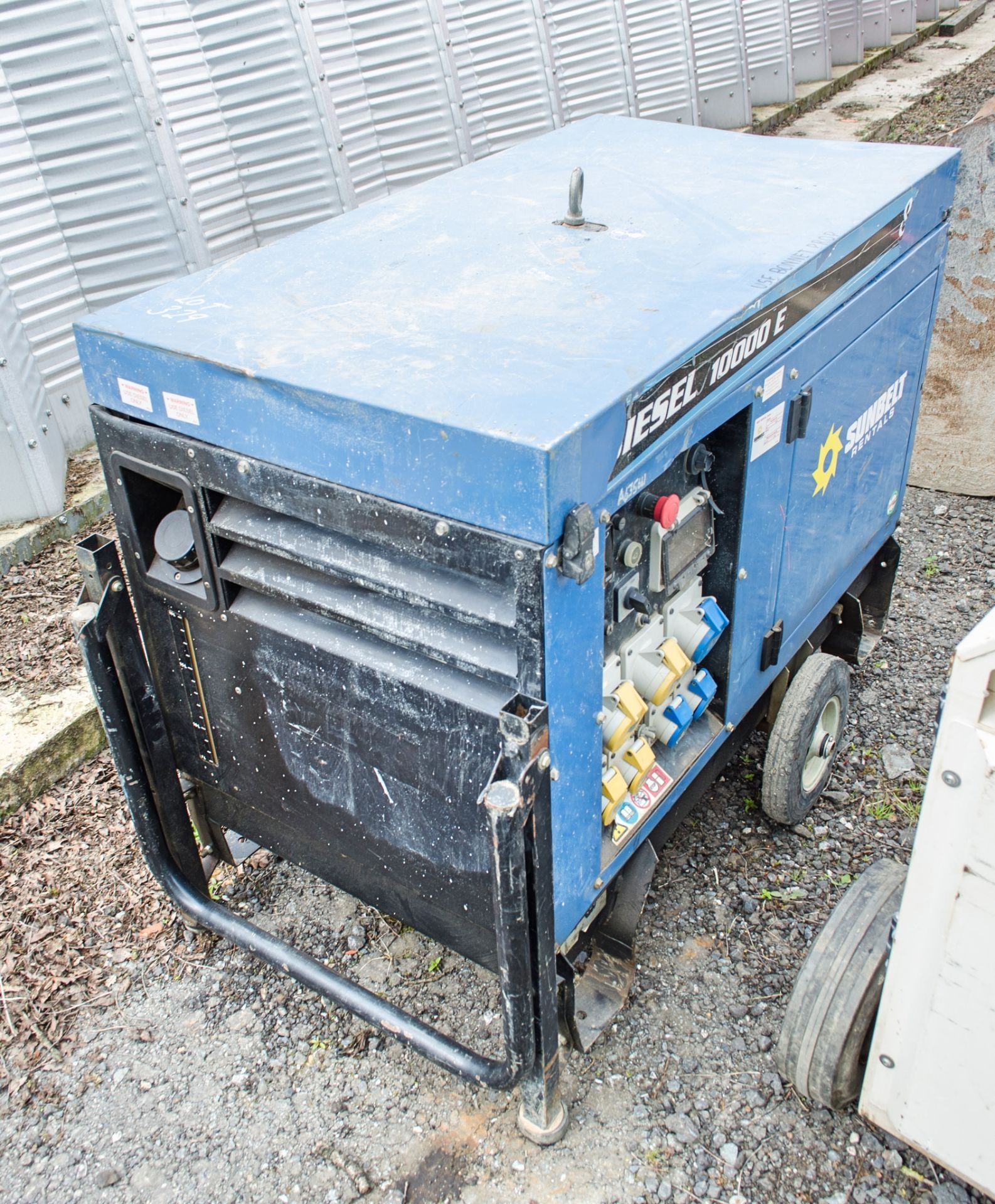 SDMO 10000E 10 kva diesel driven generator Recorded Hours: 1239 A635661