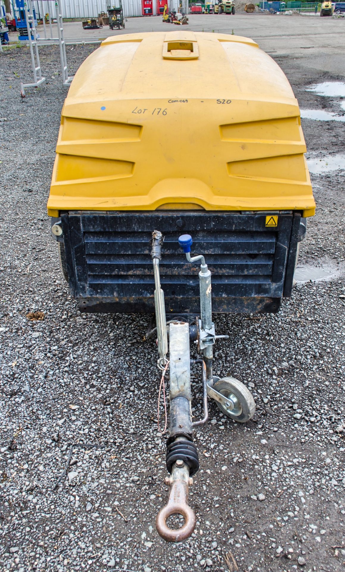 Atlas Copco XAS67 diesel driven mobile air compressor Year: 2006 S/N: 60640780 Recorded Hours: - Image 3 of 6