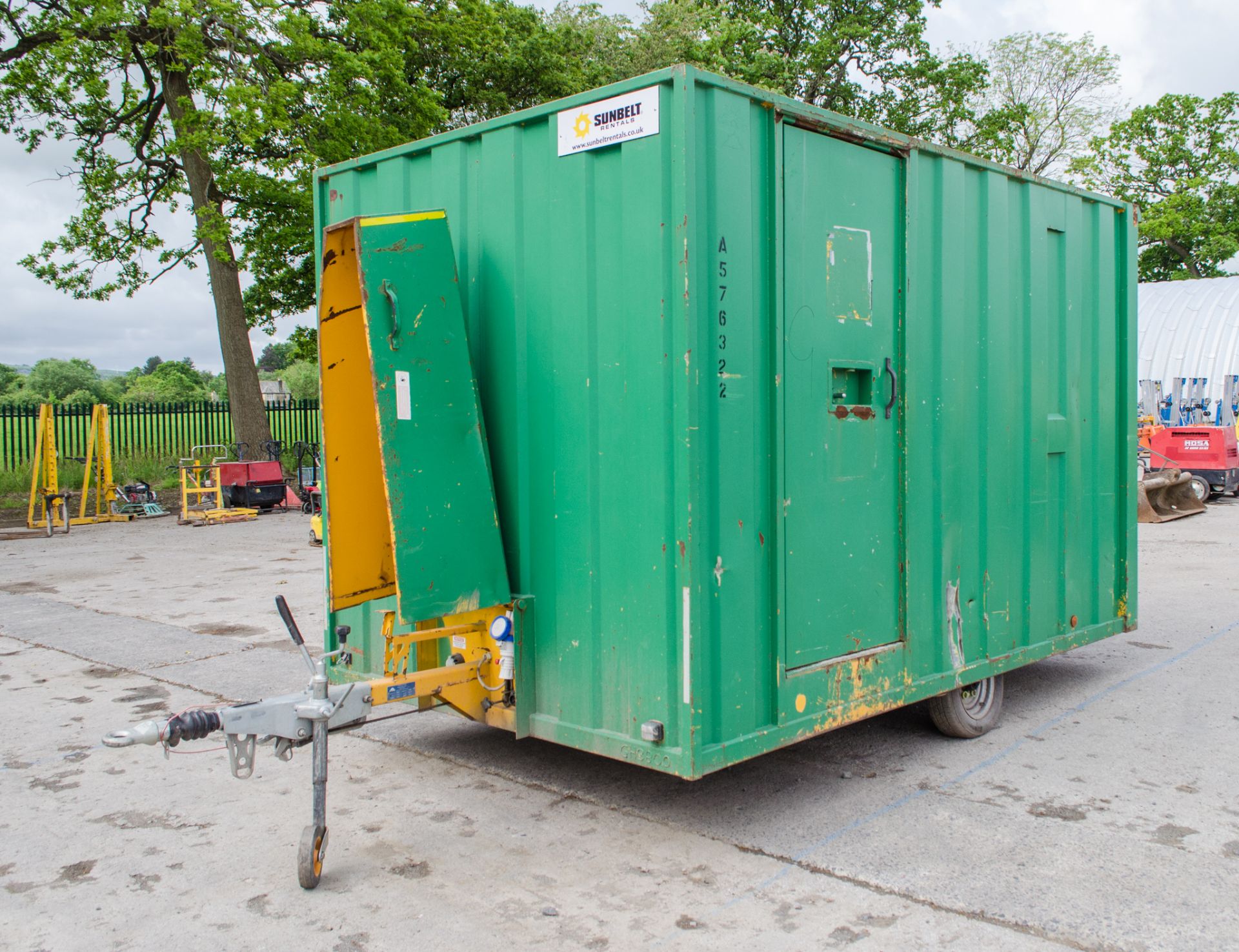 Groundhog 12 ft x 8 ft mobile welfare site unit Comprising of: canteen area, toilet & generator room