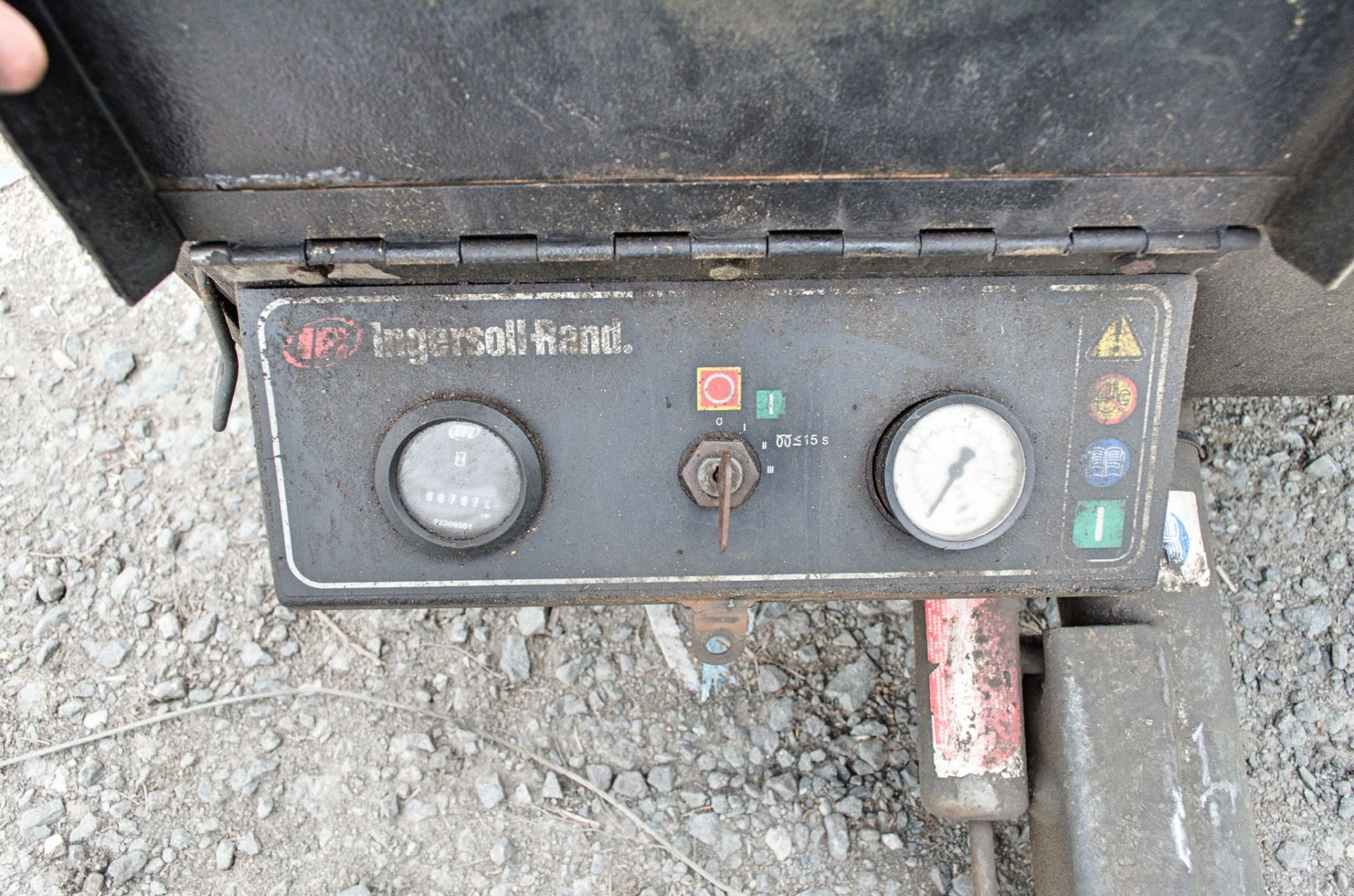Ingersoll Rand 7/20 diesel driven fast tow mobile air compressor Year: 2012 S/N: 123328 Recorded - Image 5 of 5