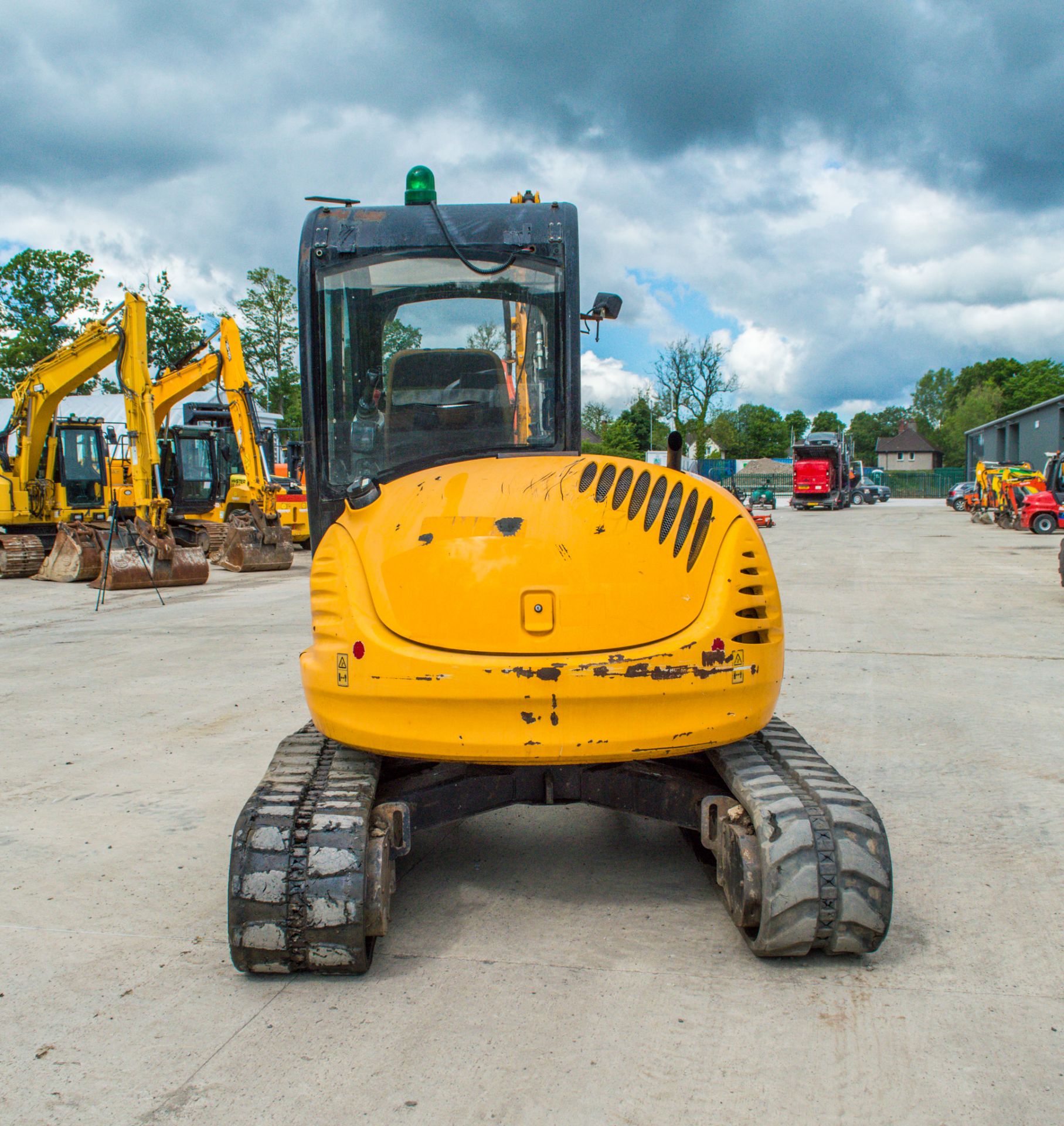 JCB 8055 RTS 5.5 tonne rubber tracked midi excavator Year: 2013 S/N: 2060573 Recorded Hours: 3857 - Image 6 of 25