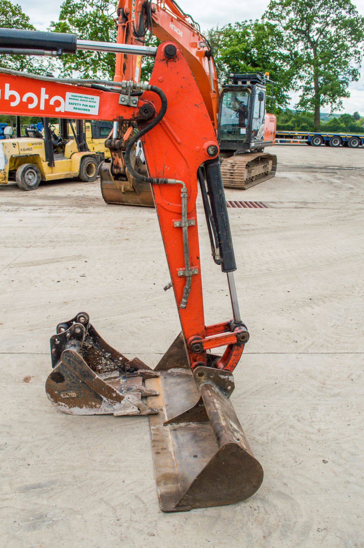 Kubota KX61-3 2.6 tonne rubber tracked excavator Year: 2014 S/N: 80681 Recorded Hours: 3772 piped, - Image 12 of 24