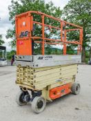 JLG 2630 ES battery electric scissor lift Year: 2014 S/N: 237301 Recorded Hours: 251 A636977