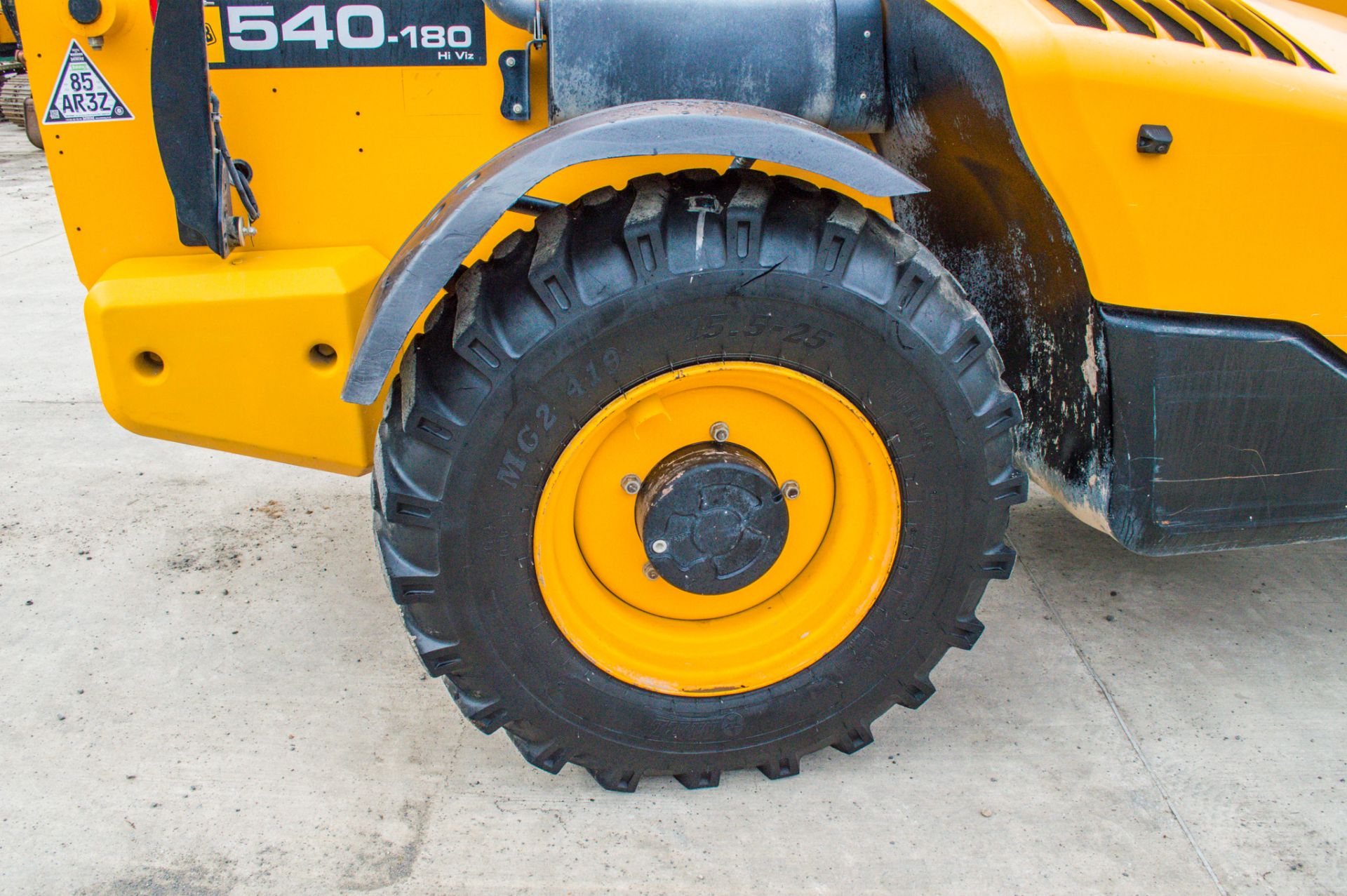 JCB 540-180 Hi-Viz 18 metre telescopic handler  Year: 2017 S/N: 2567515 Recorded Hours: 4573 c/w - Image 9 of 27