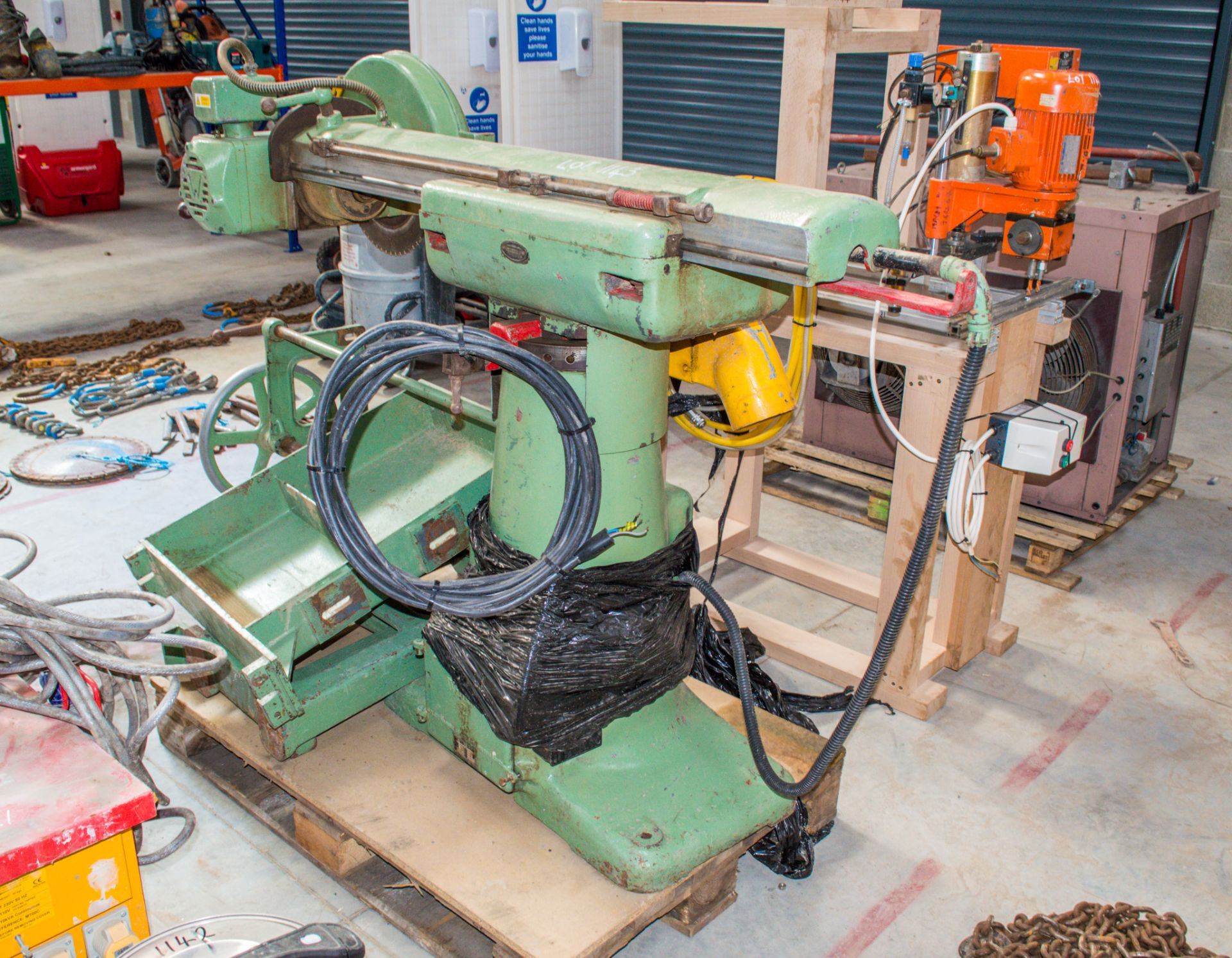 Wadkin WKT26/30 3 phase cross cut saw - Image 4 of 4