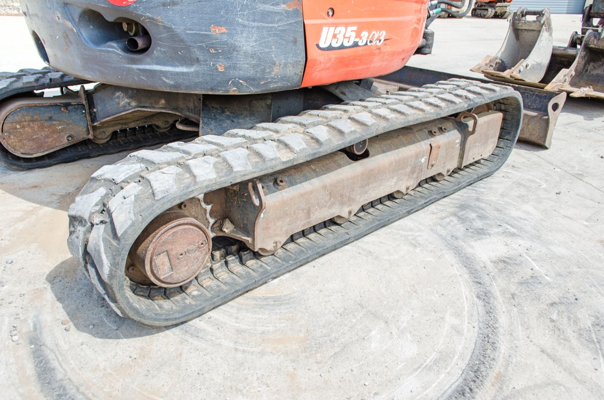 Kubota U35-3 Alpha 3 3.5 tonne rubber tracked excavator Year: 2014 S/N: 86278 Recorded Hours: 4510 - Image 10 of 21