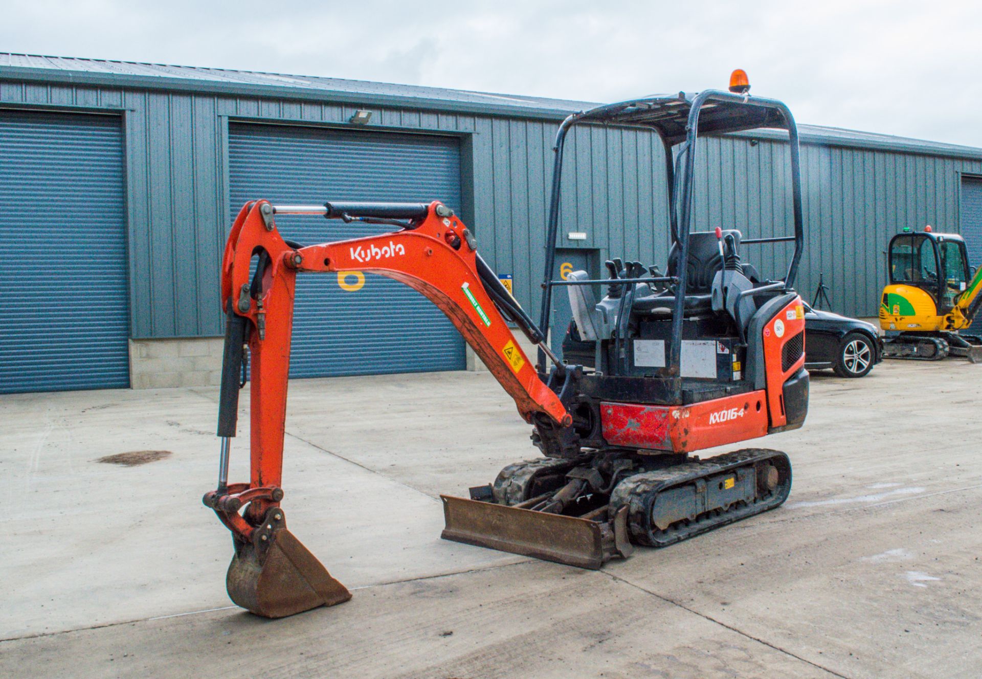 Kubota KX016-4 1.6 tonne rubber tracked mini excavators Year: 2015 S/N: 60130 Recorded Hours: 1477