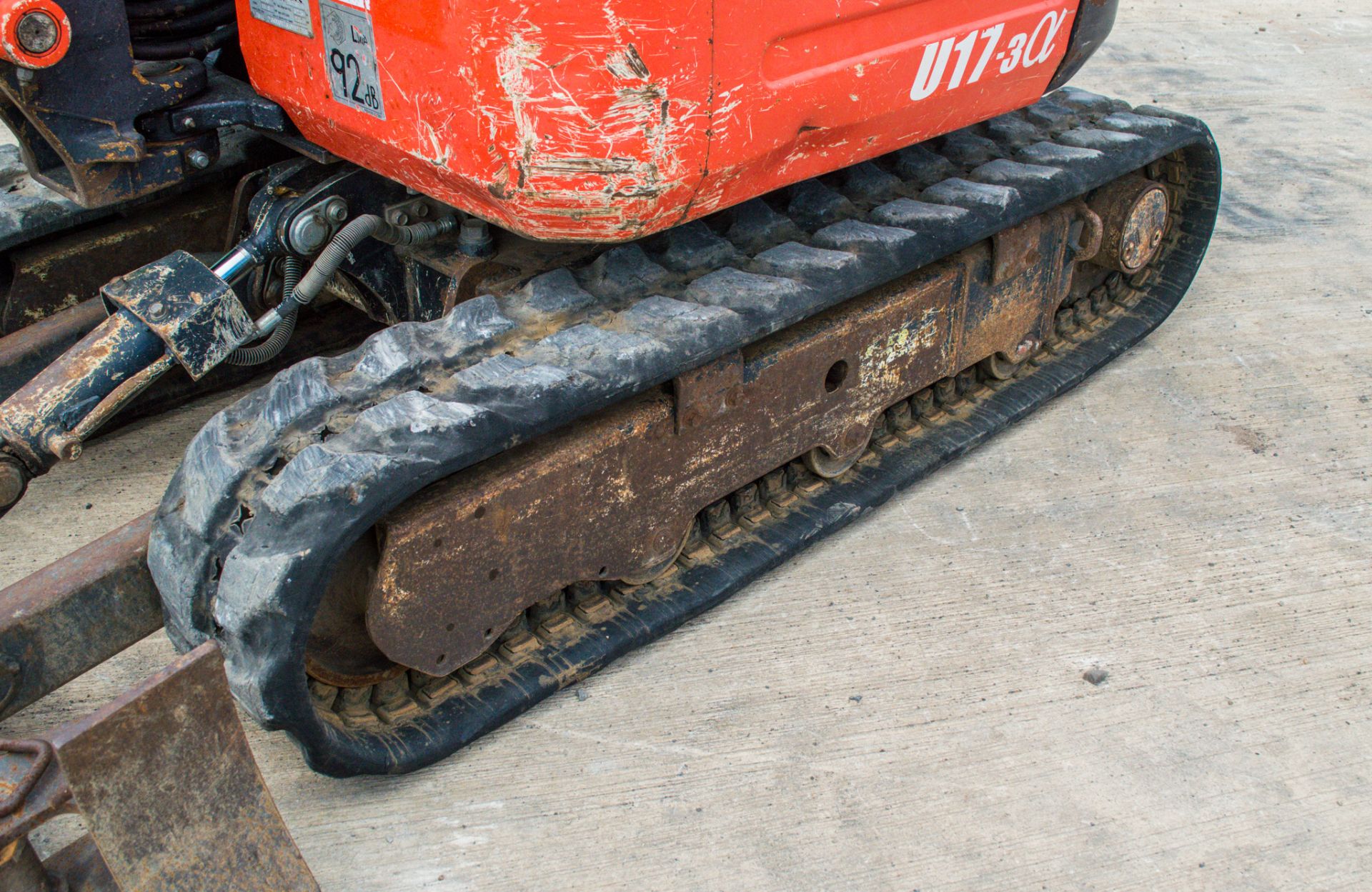 Kubota U17-3a 1.6 tonne rubber tracked mini excavator  Year: 2014 S/N: 21778 Recorded Hours: 2898 - Image 9 of 25