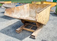 Eastern steel tipping skip 2620