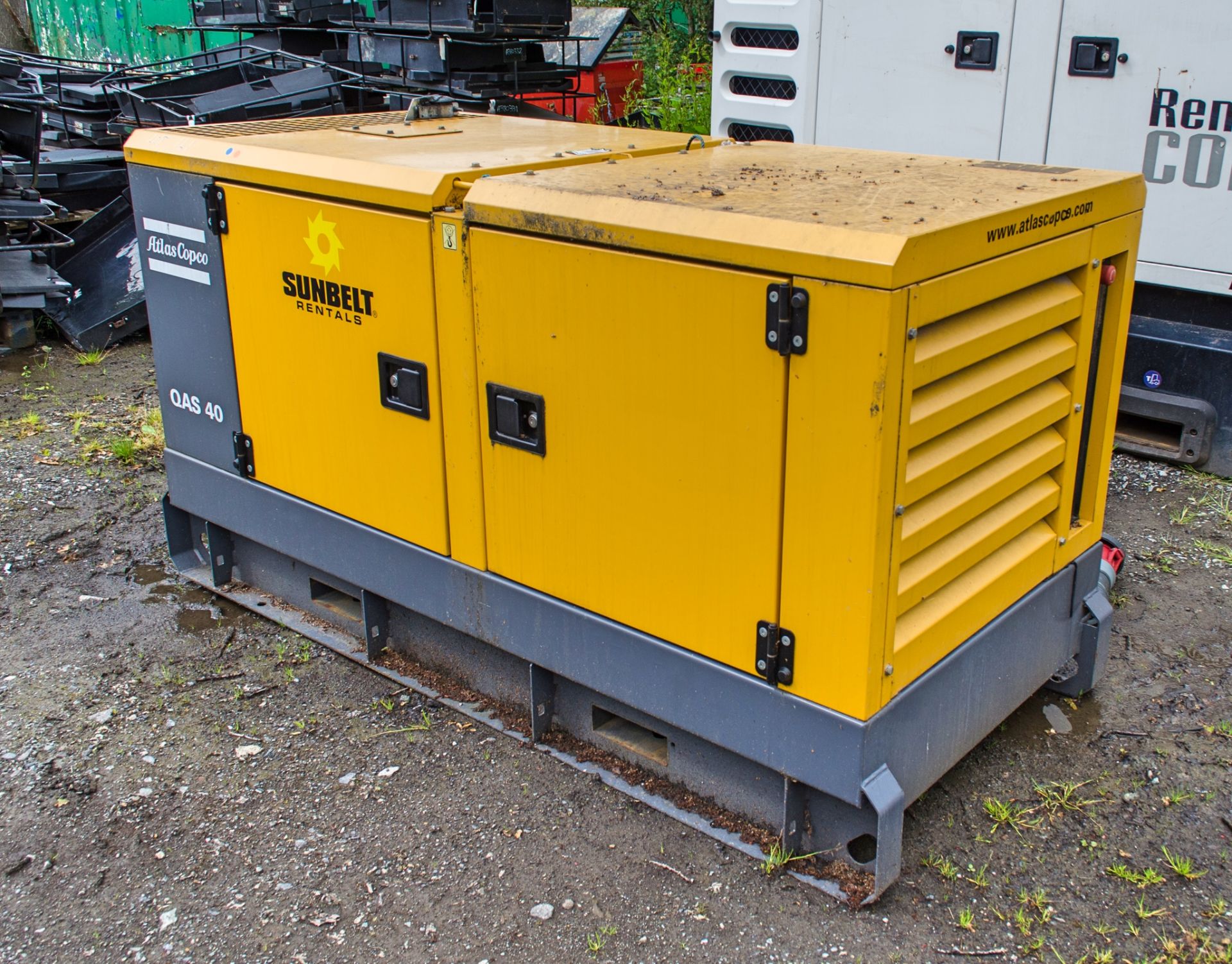 Atlas Copco QAS40 40 kva diesel driven generator Year: 2014 S/N: ESF351373 Recorded Hours: 24992 - Image 2 of 8