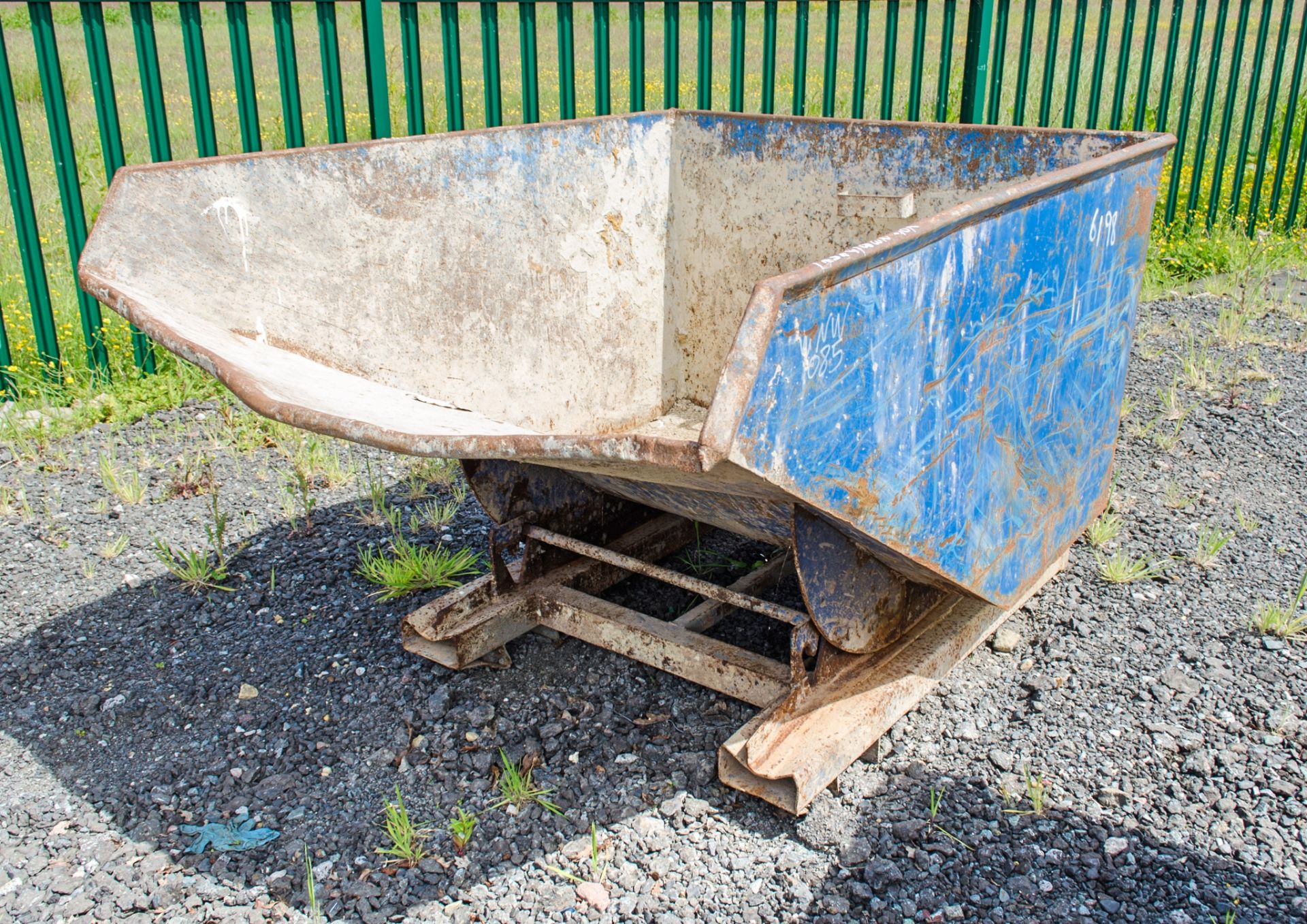 DTEC steel tipping skip 6198