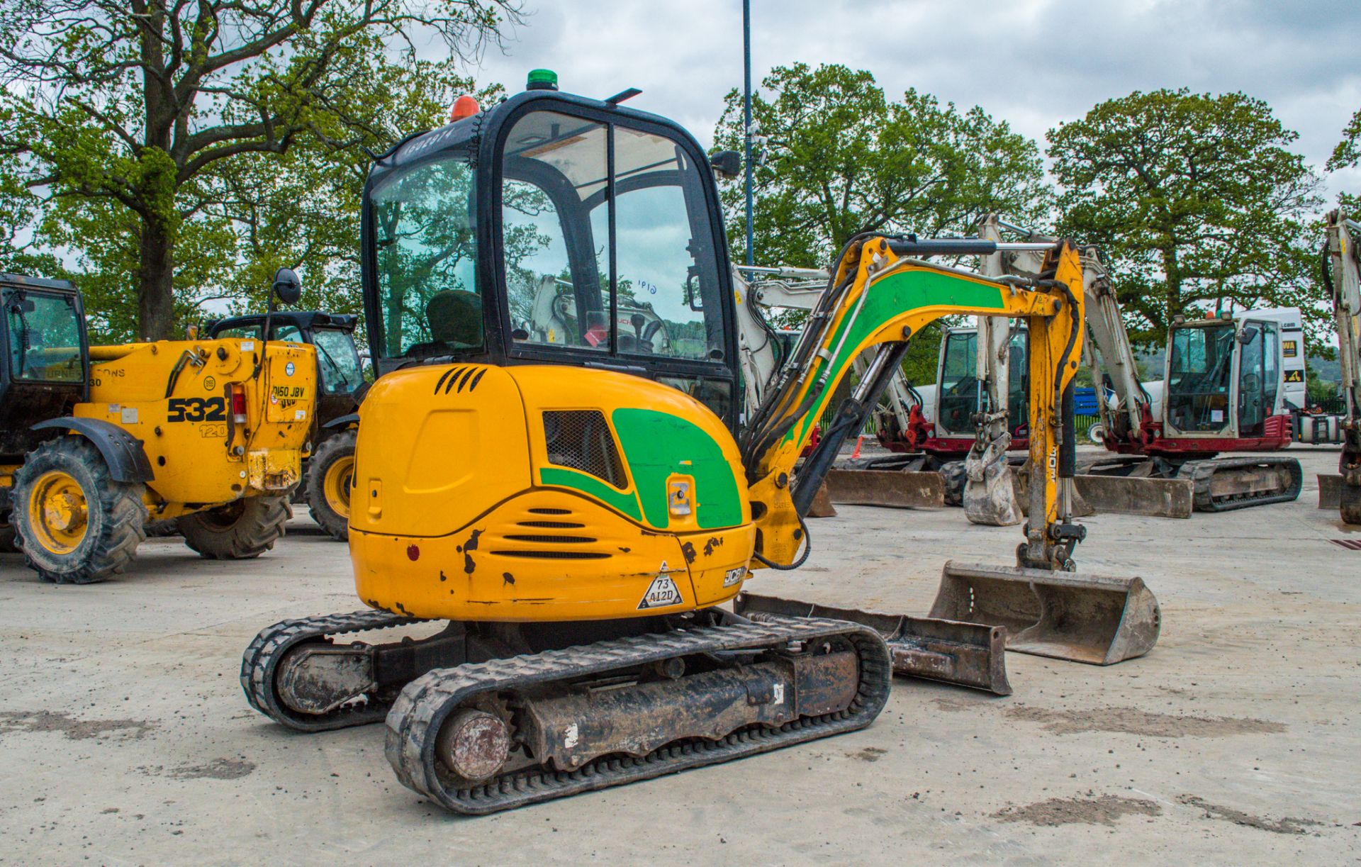 JCB 8030 ZTS 3 tonne rubber tracked excavator Year: 2013 S/N: 2021916 Recorded Hours: 3538 piped, - Bild 3 aus 20