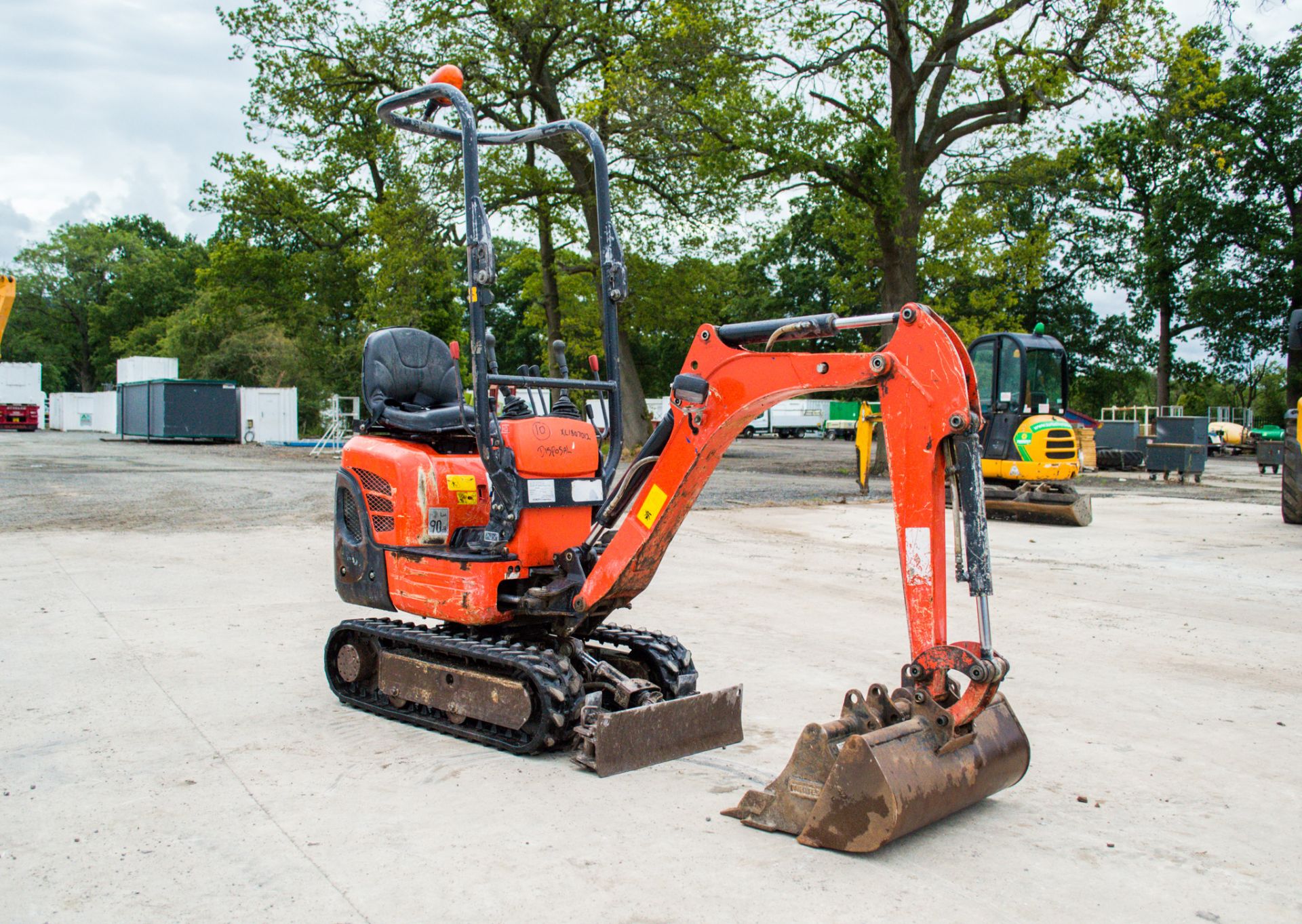 Kubota K008-3 0.8 tonne rubber tracked micro excavator Year: 2018 S/N: 30713 Recorded Hours: 1319 - Image 2 of 20