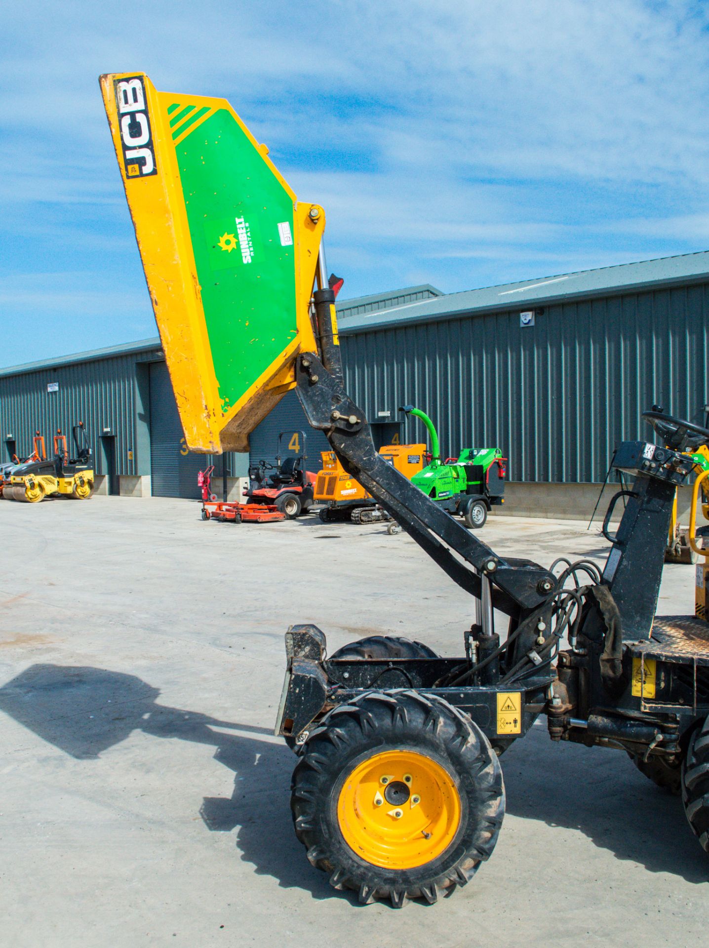 JCB 1HT 1 tonne Hi-tip dumper  Year: 2016 S/N: JEGGRA33 Recorded Hours: 875 A727425 - Image 15 of 20