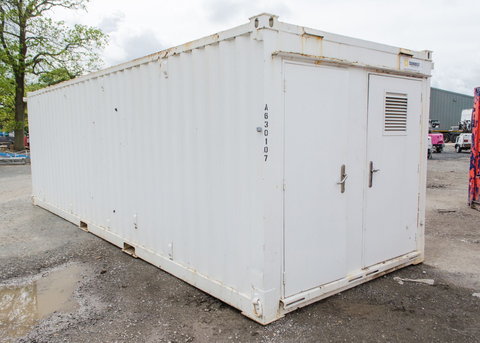 24 ft x 9 ft steel anti vandal welfare site unit Comprising of: canteen area, drying room, office, - Image 2 of 10