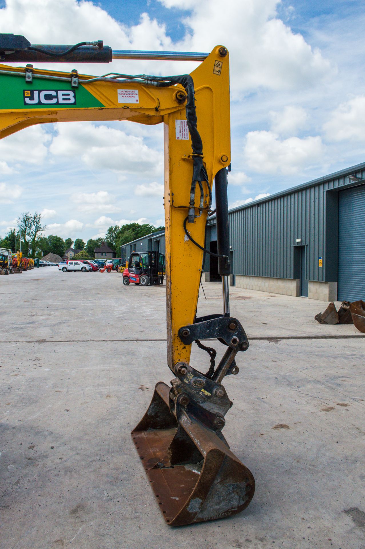 JCB 85Z-1 8.5 tonne rubber tracked midi excavator Year: 2014 S/N: 02248802 Recorded Hours:4482 - Bild 12 aus 22