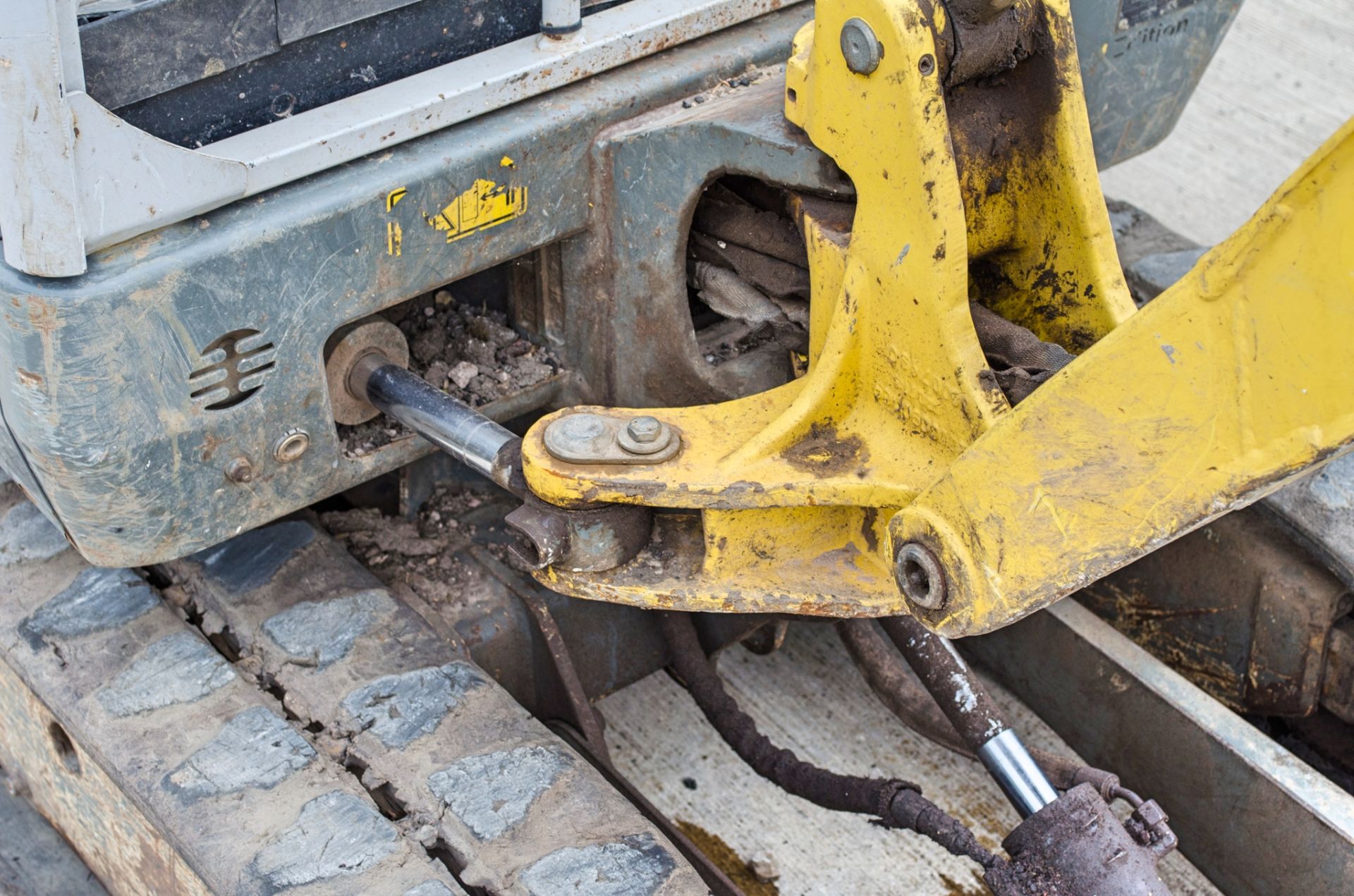 Wacker Neuson ET16 1.6 tonne rubber tracked mini excavator Year: 2016 - Bild 15 aus 20