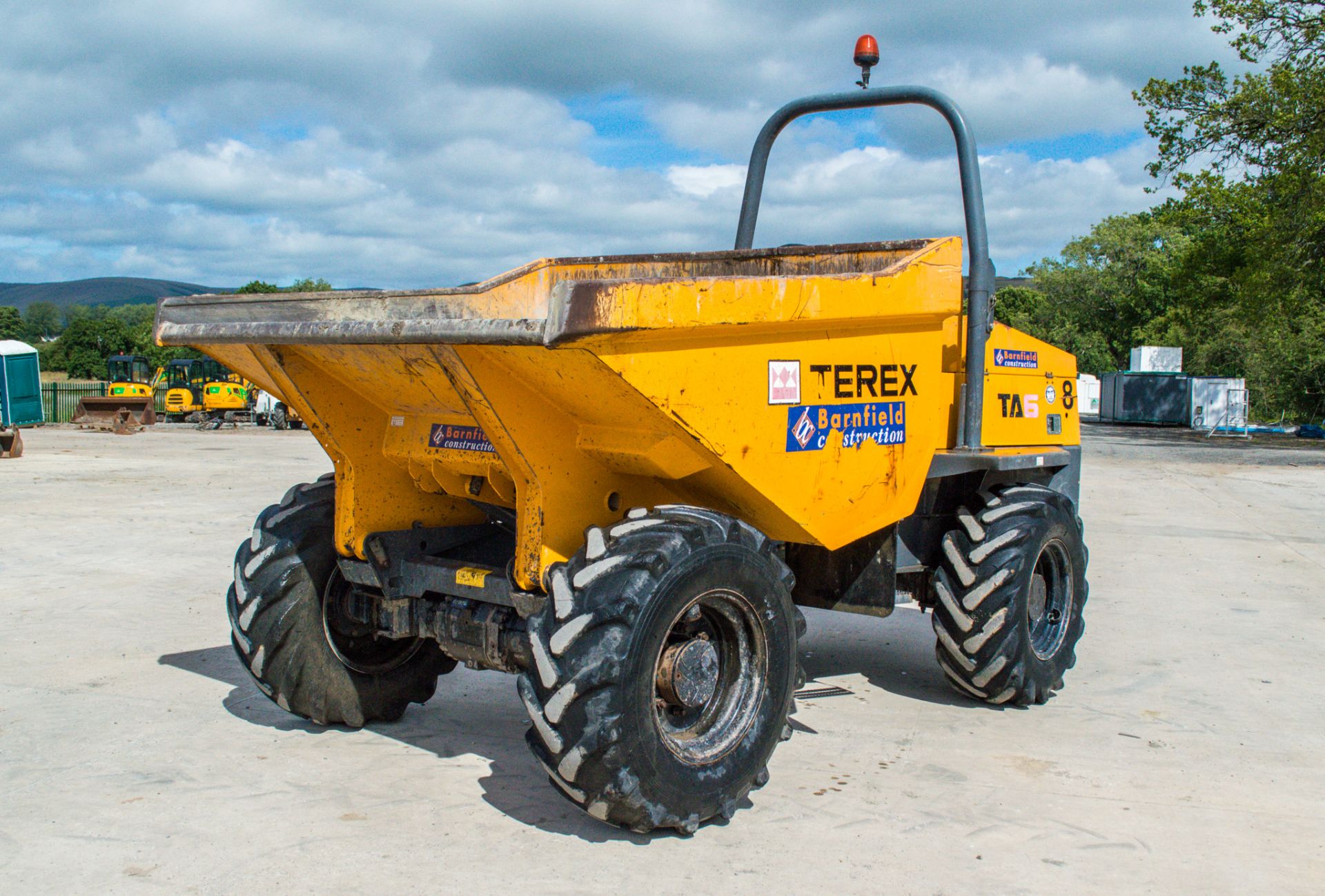 Terex TA6 6 tonne straight skip dumper Year: 2014 S/N: PH6060 Recorded Hours: 2227