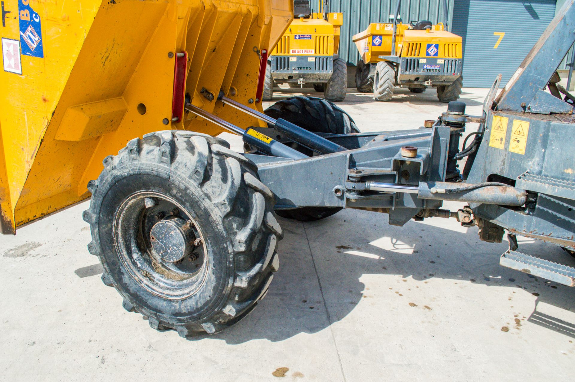 Terex TA6 6 tonne straight skip dumper Year: 2014 S/N: PH6060 Recorded Hours: 2227 - Bild 16 aus 22