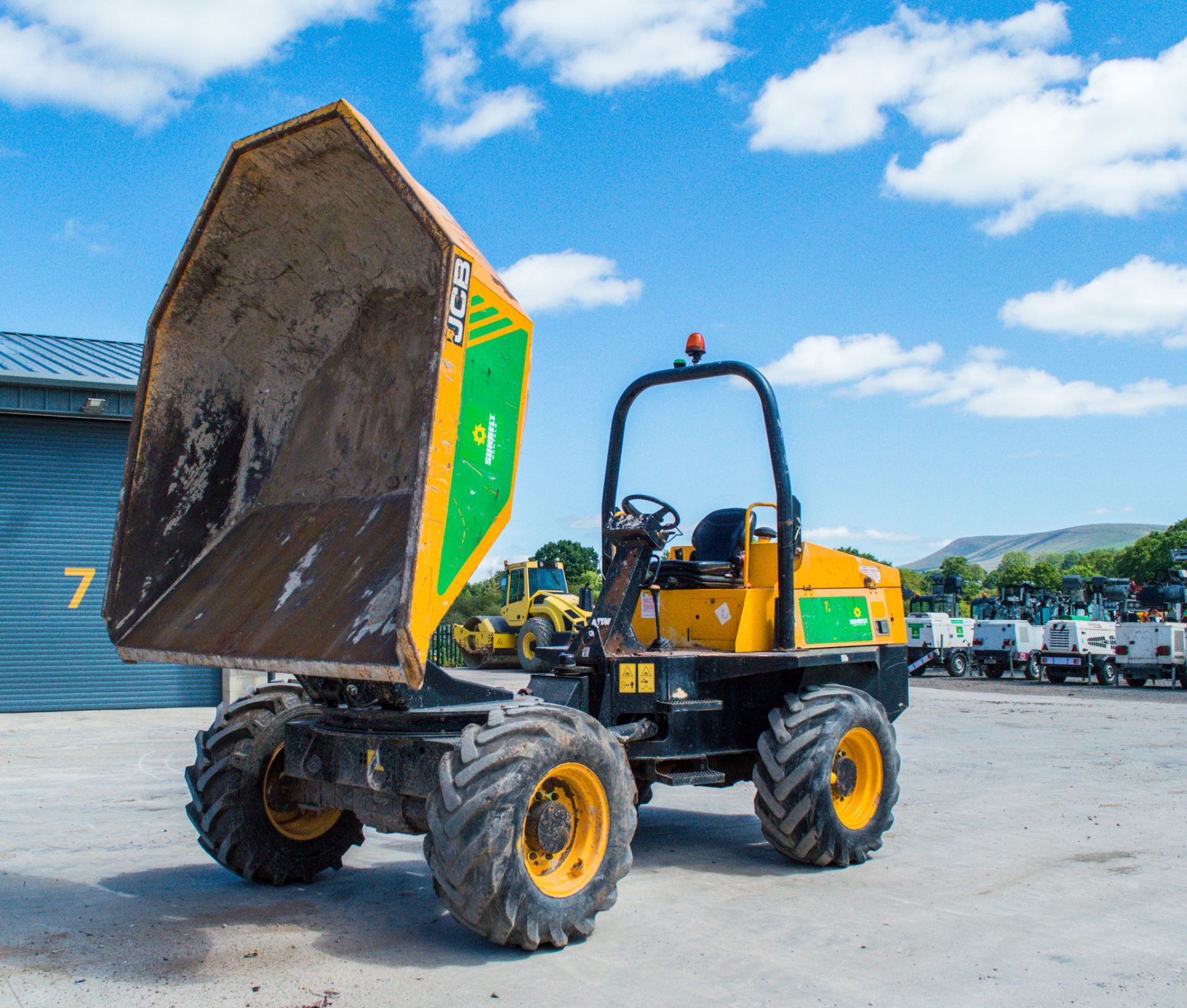 JCB 6TST 6 tonne swivel skip dumper  Year: 2015 S/N: RL7630 Recorded Hours: 1956 A667077 - Bild 13 aus 20