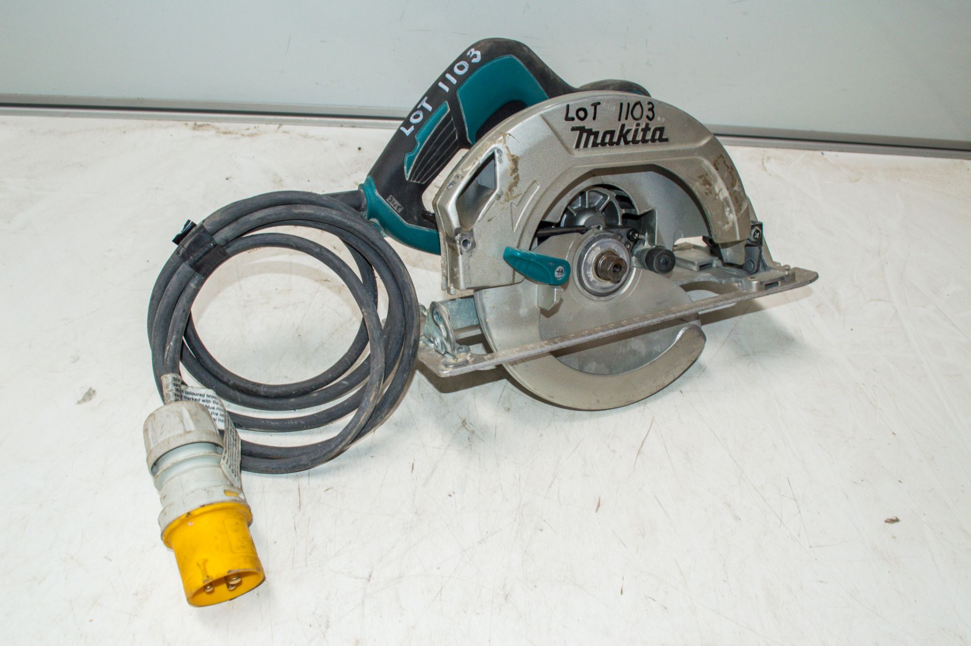 Makita HS7601 110v circular saw 1705MAK1040