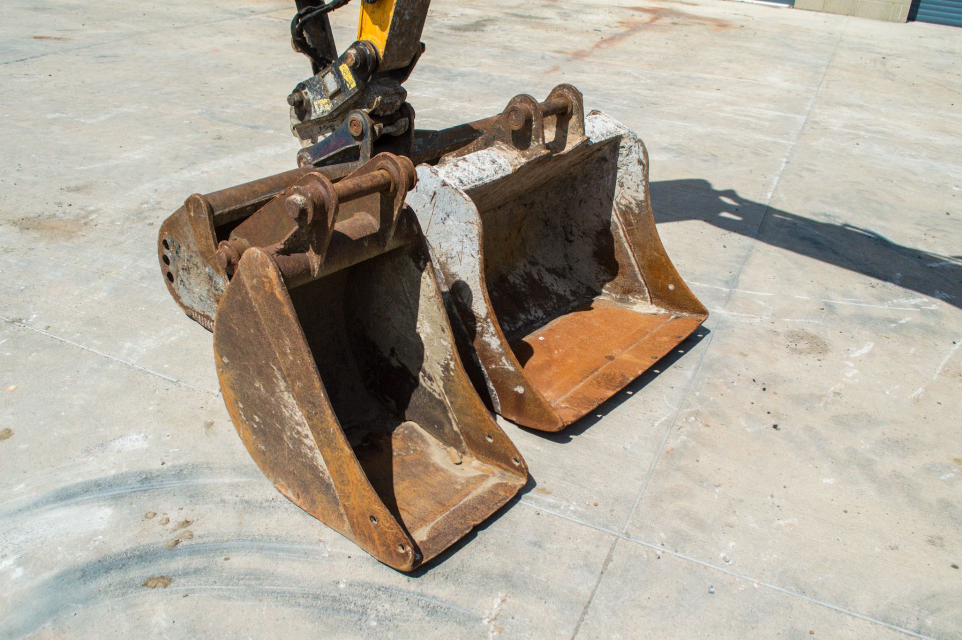 JCB 85Z-1 8.5 tonne rubber tracked midi excavator Year: 2014 S/N: 02248802 Recorded Hours:4482 - Bild 16 aus 22