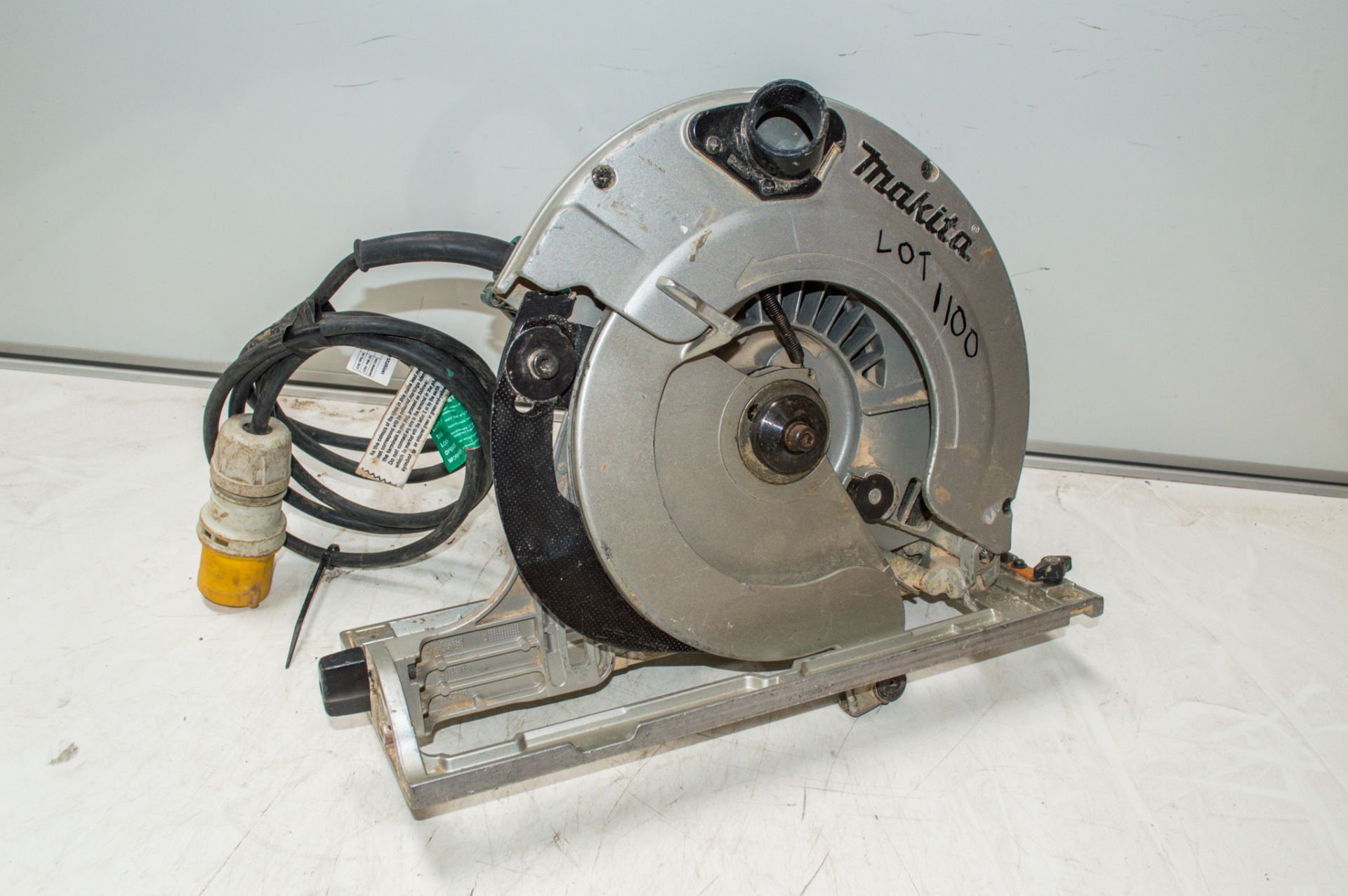 Makita 5903R 110v circular saw 1612MAK0381