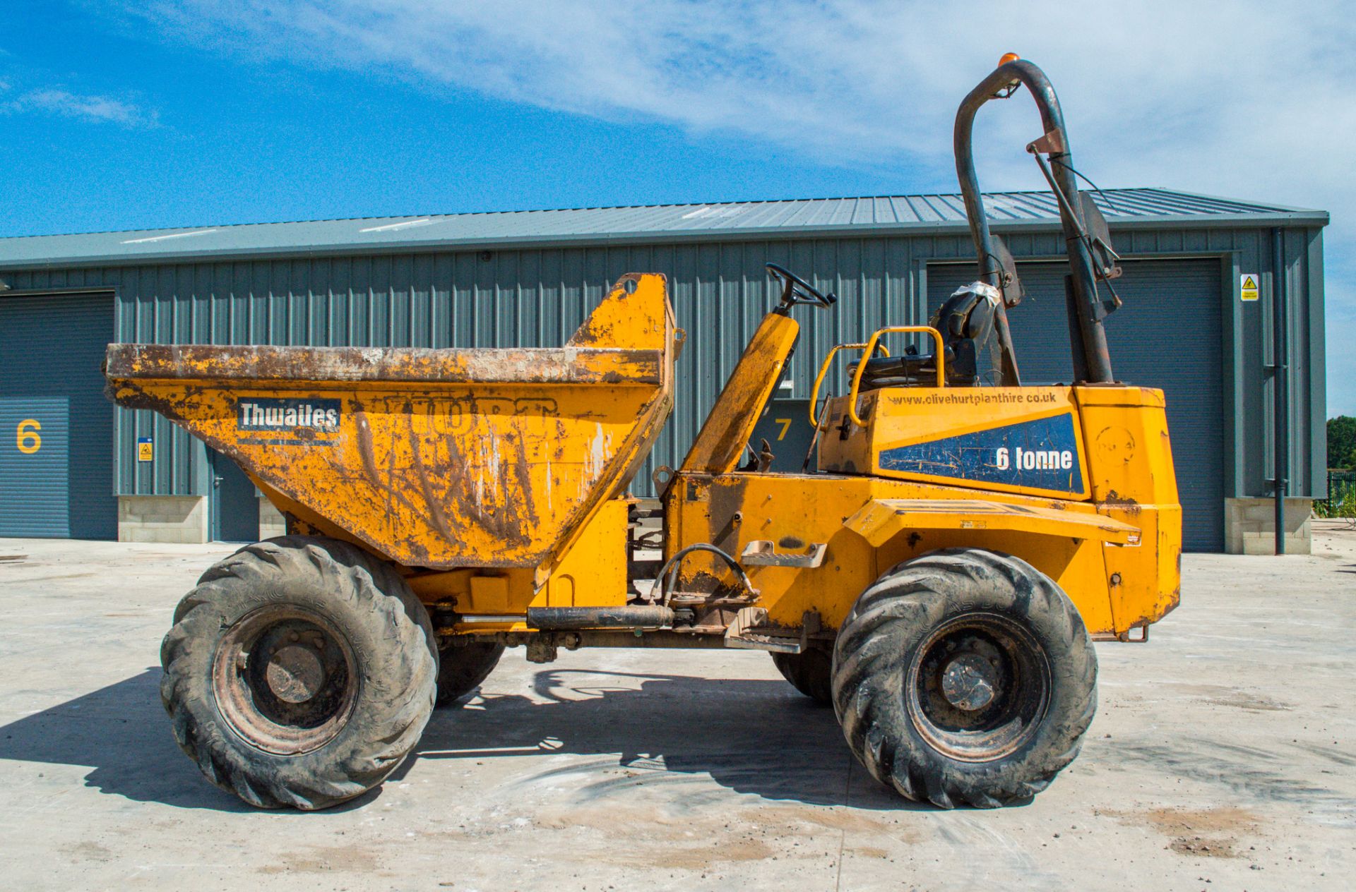 Thwaites 6 tonne straight skip dumper Year: 2008 S/N: 801B7712 Recorded Hours: 3987 DU14 - Image 7 of 21