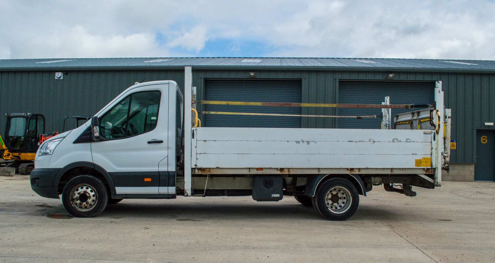 Ford Transit 350 TDCI 2.2 drop side commercial Registration Number: MK66 MPE Date of Registration: - Image 8 of 23