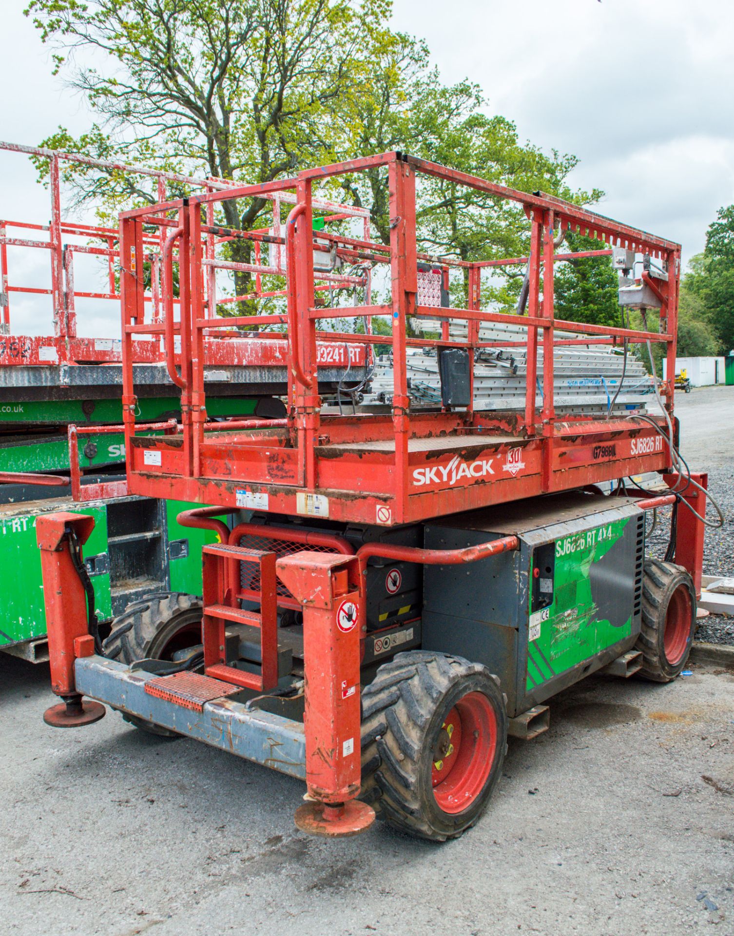 Skyjack SJ6826 RT 4x4 diesel driven scissor lift access platform Year: 2015 S/N: 37006797 Recorded