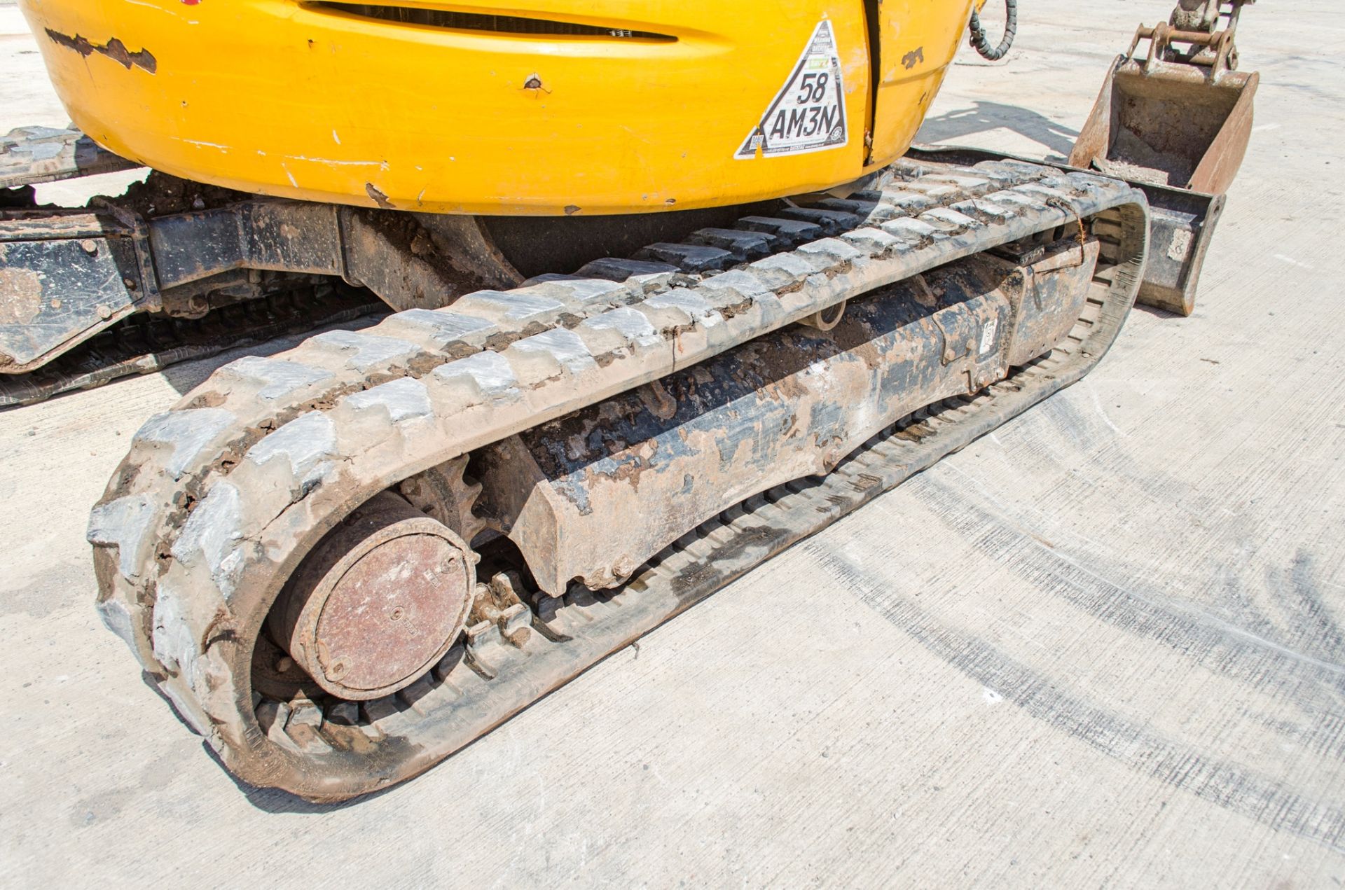 JCB 8025 2.5 tonne rubber tracked mini excavator Year: 2015 S/N: 2206855 Recorded Hours: 2757 blade, - Bild 10 aus 22
