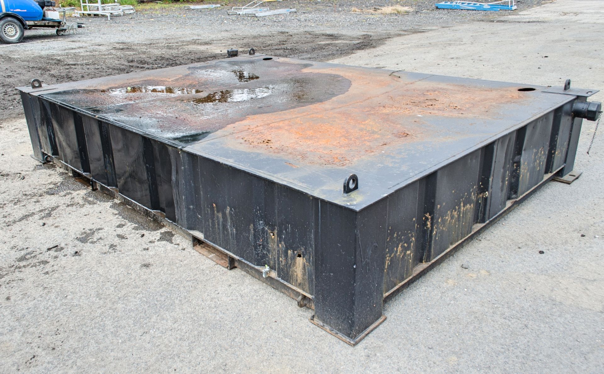Alsim effluent tank A629989 ** Has holes as photographed ** - Image 2 of 4