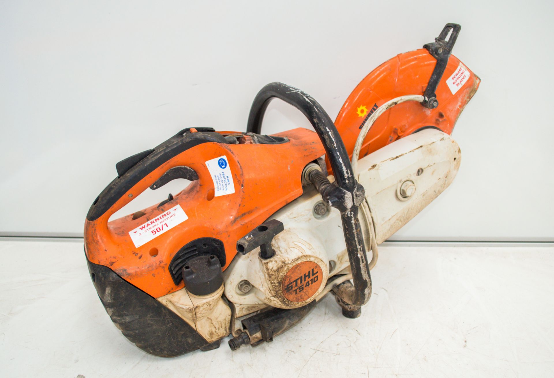 Stihl TS410 petrol driven cut off saw A808555 - Image 2 of 2