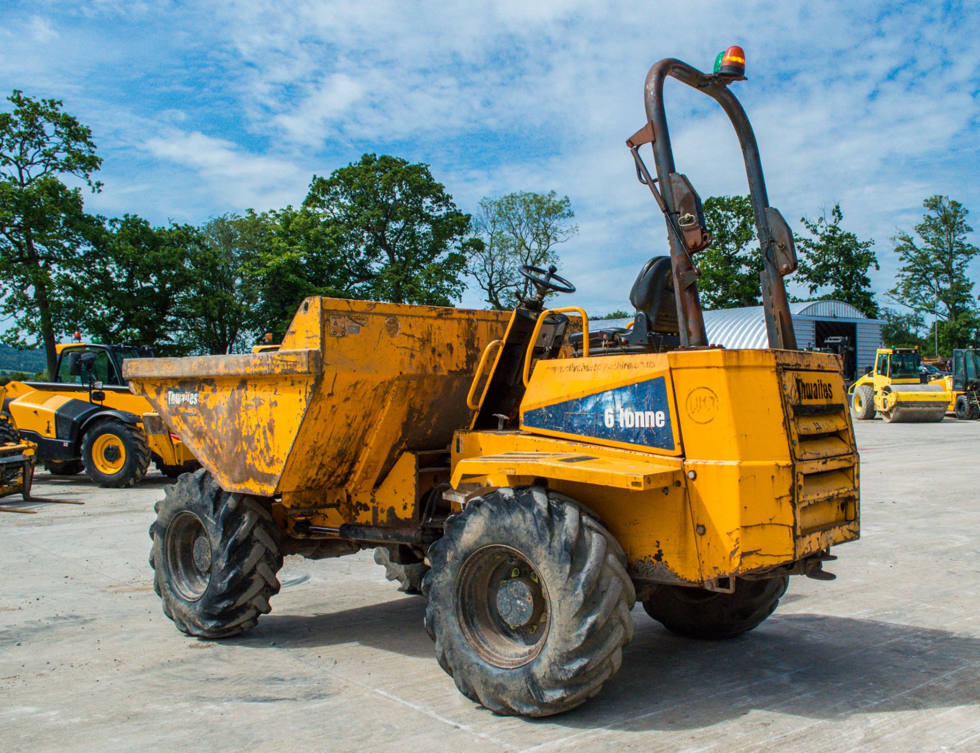 Thwaites 6 tonne straight skip dumper Year: 2008 S/N: 801B7708 Recorded Hours: 1981 DU13 - Image 3 of 21