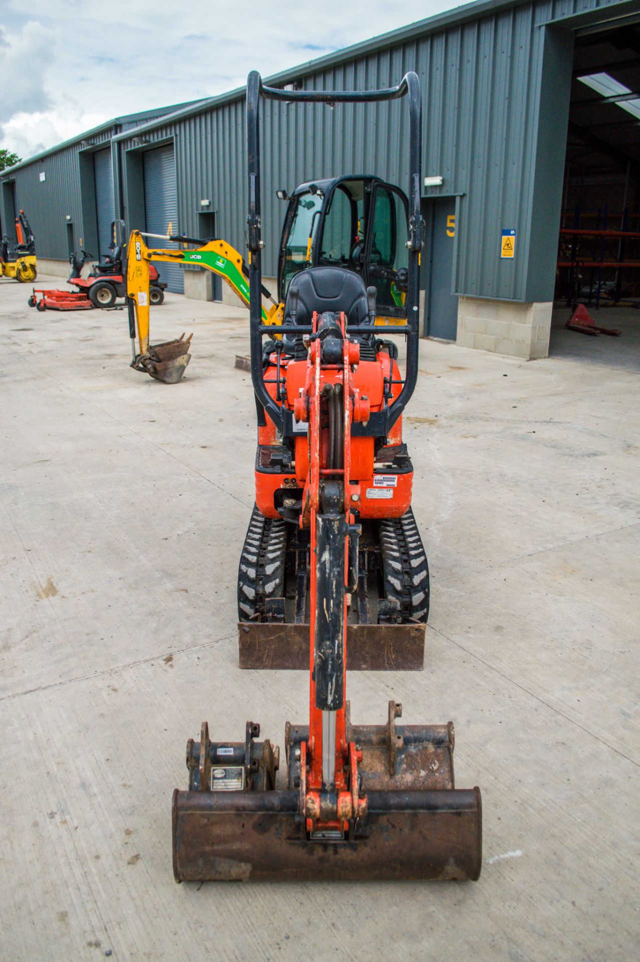 Kubota K008-3 0.8 tonne rubber tracked micro excavator Year: 2018 S/N: 31135 Recorded Hours: 629 - Bild 5 aus 18