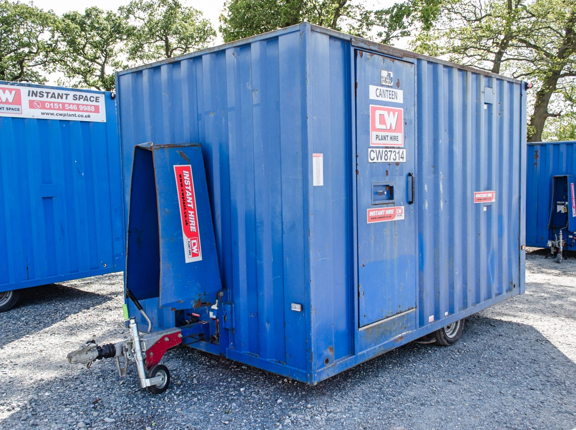 Boss Cabins 12ft x 8ft steel anti-vandal mobile welfare unit Comprising of canteen, toilet and