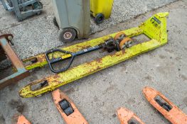 Pramac Lifter long reach pallet truck ** In disrepair **