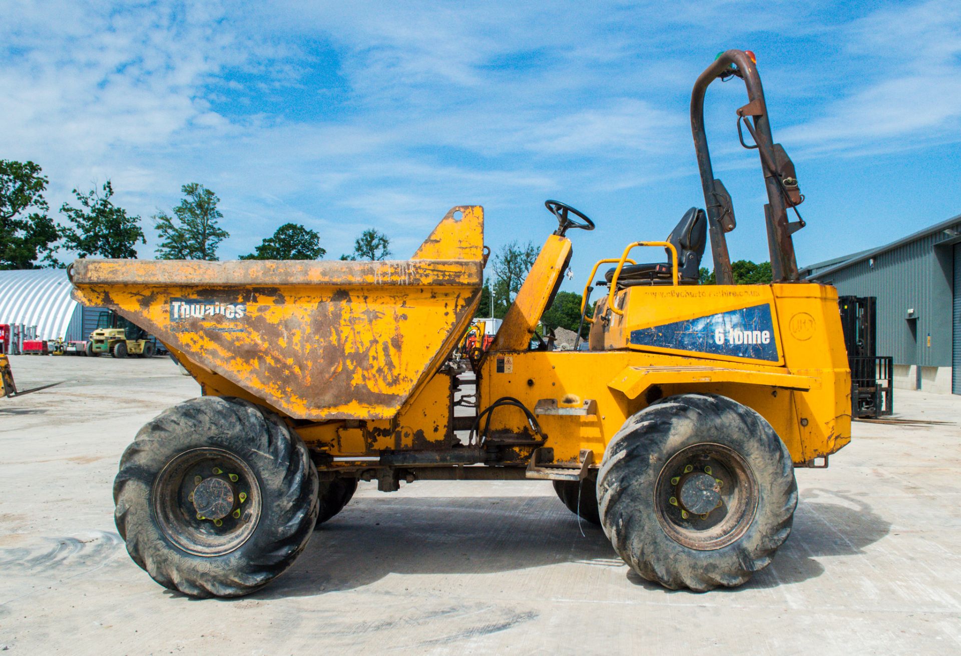 Thwaites 6 tonne straight skip dumper Year: 2008 S/N: 801B7708 Recorded Hours: 1981 DU13 - Image 7 of 21