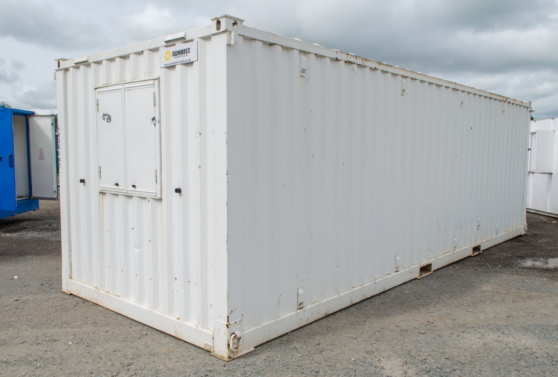 24 ft x 9 ft steel anti vandal welfare site unit Comprising of: canteen area, drying room, office, - Image 3 of 10