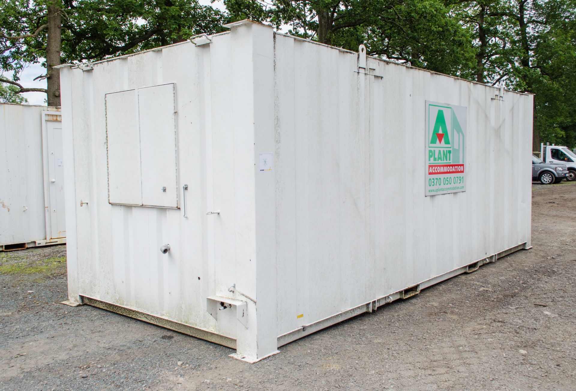 21 ft x 9 ft steel anti vandal office site unit c/w keys A571997 - Image 3 of 6