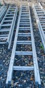 2 stage extending aluminium ladder 33500616