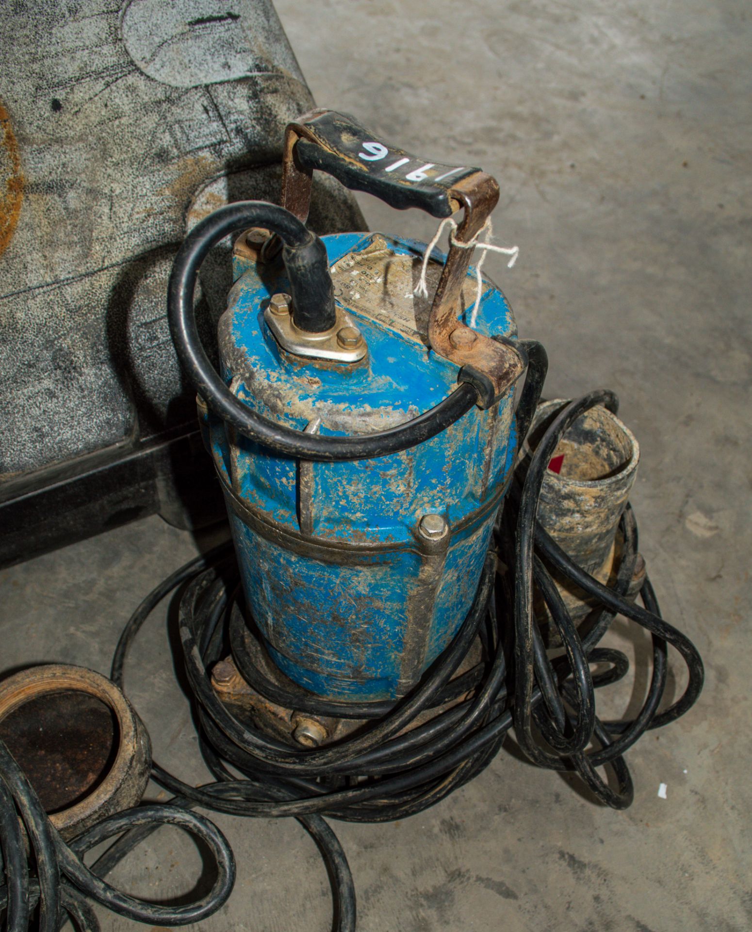 110v submersible water pump