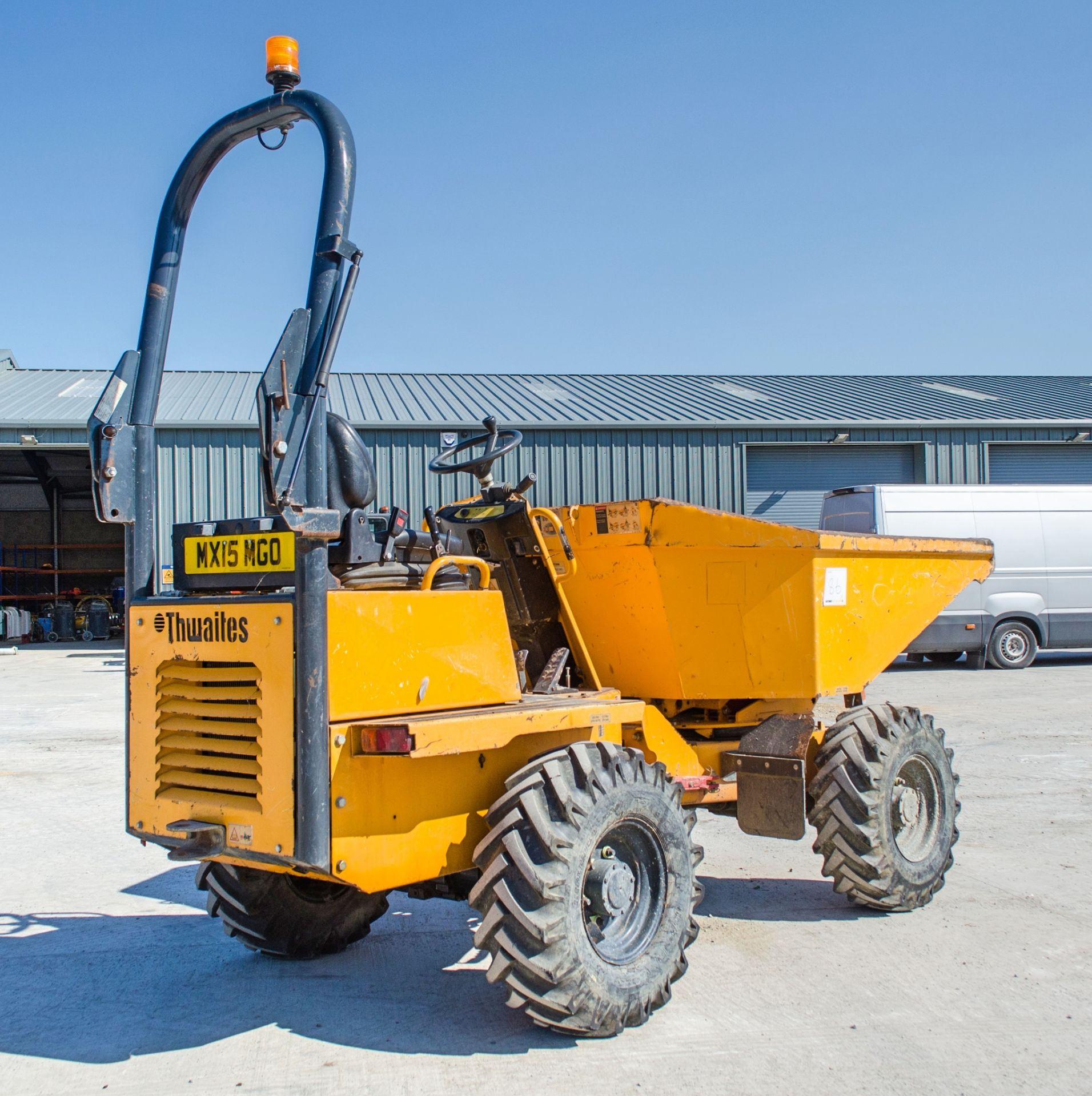 Thwaites 3 tonne swivel skip dumper Year: 2014 S/N: 8503 Recorded hours: A635248 - Image 3 of 21