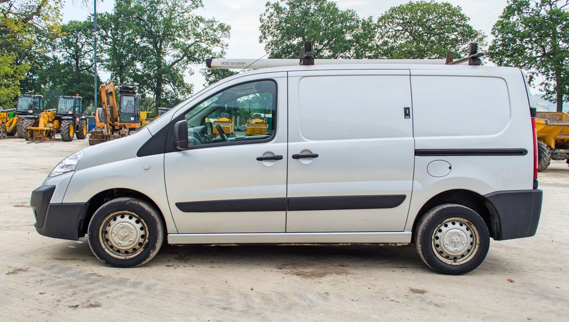 Peugeot Expert HDi 2 litre diesel panel van Registration Number: PL15 NSO Date of registration: 31/ - Bild 8 aus 26