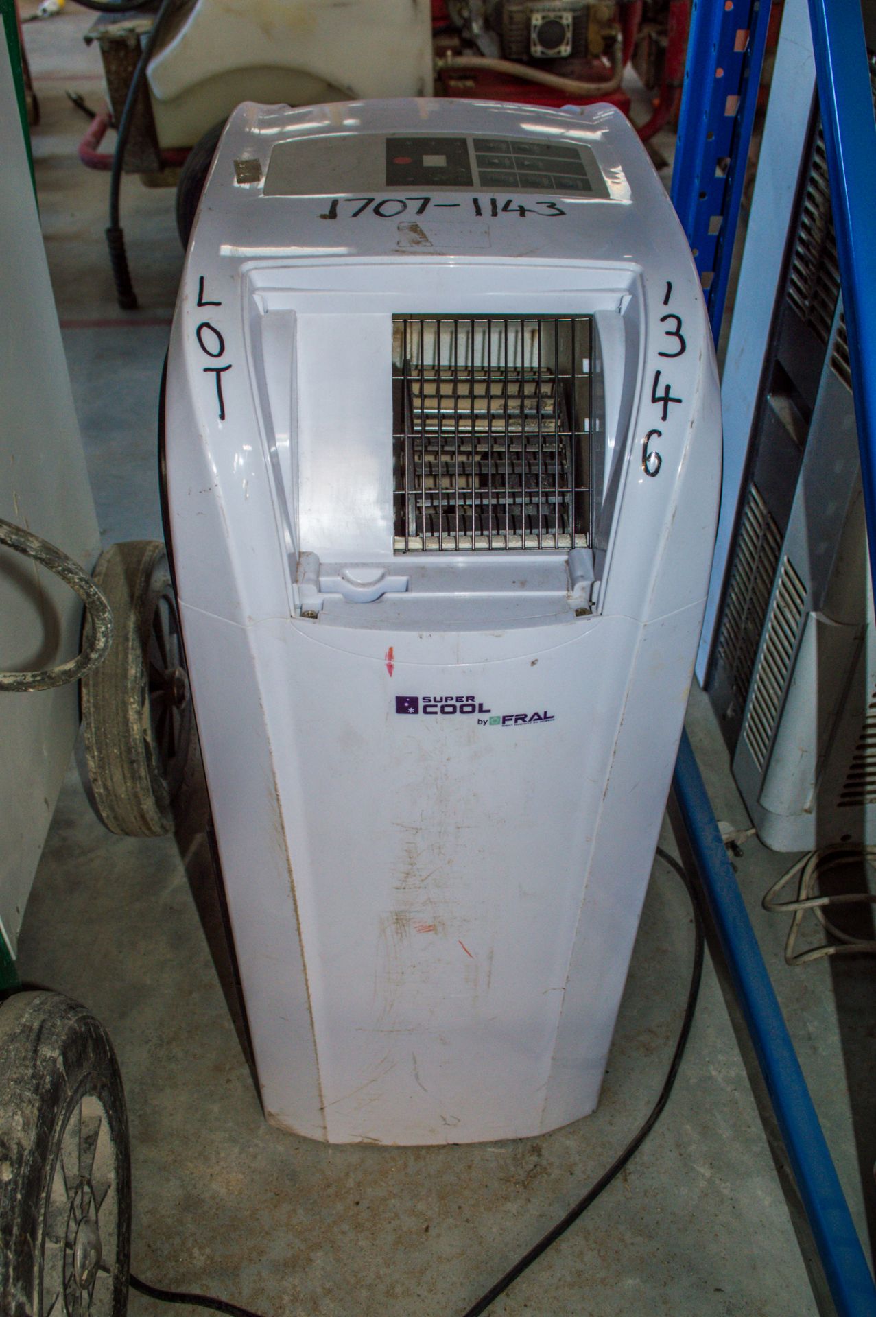 Fral Super Cool 240v air conditioning unit 17071143 ** Direction grill missing & plug cut off **