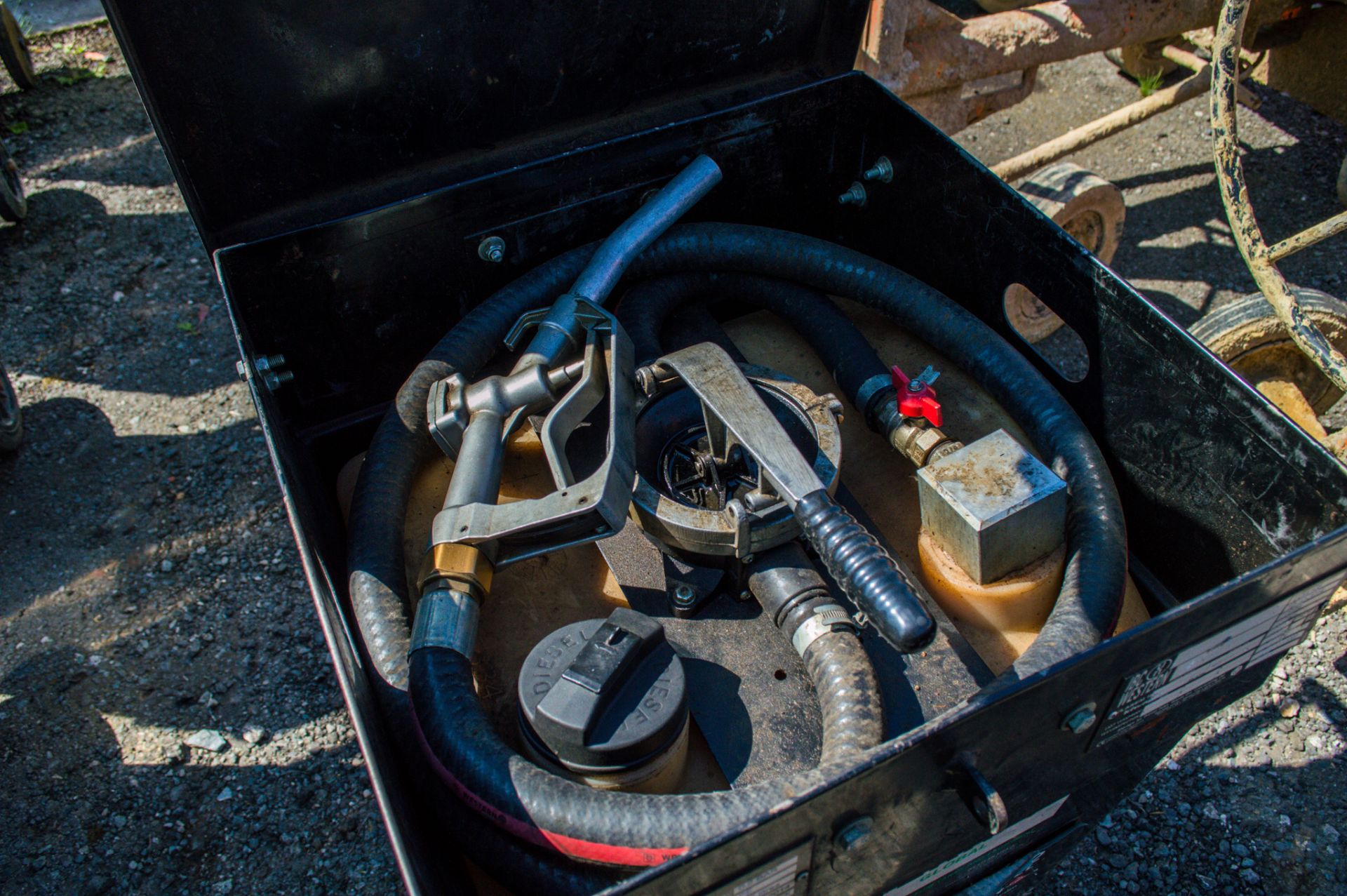 Western 100 litre bunded fuel bowser c/w hand pump, delivery hose and trigger nozzle A658959 - Image 2 of 2