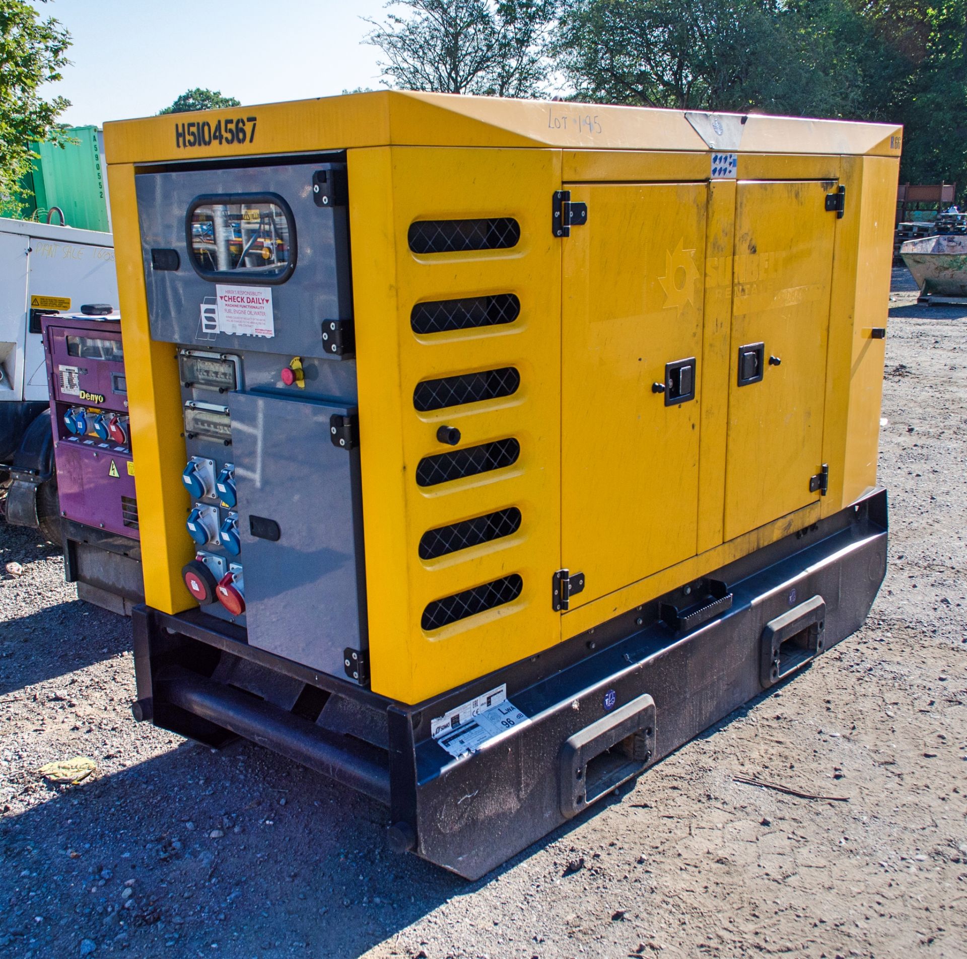 SDMO 60 kva diesel driven generator Year: 2015 S/N 3526 ** Parts missing ** H5104567 Weight: 2040