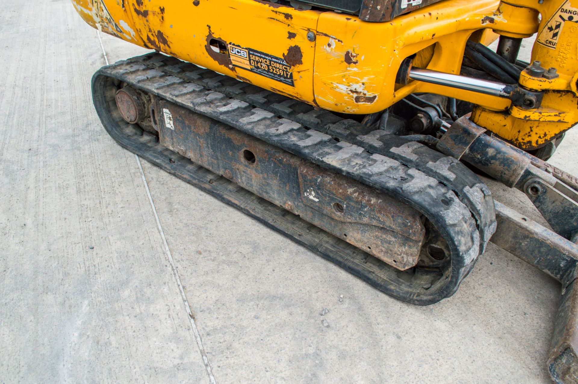 JCB 8016 CTS 1.6 tonne rubber tracked mini excavator Year: 2014 VIN No: JCB08016C02071661 Recorded - Bild 10 aus 21