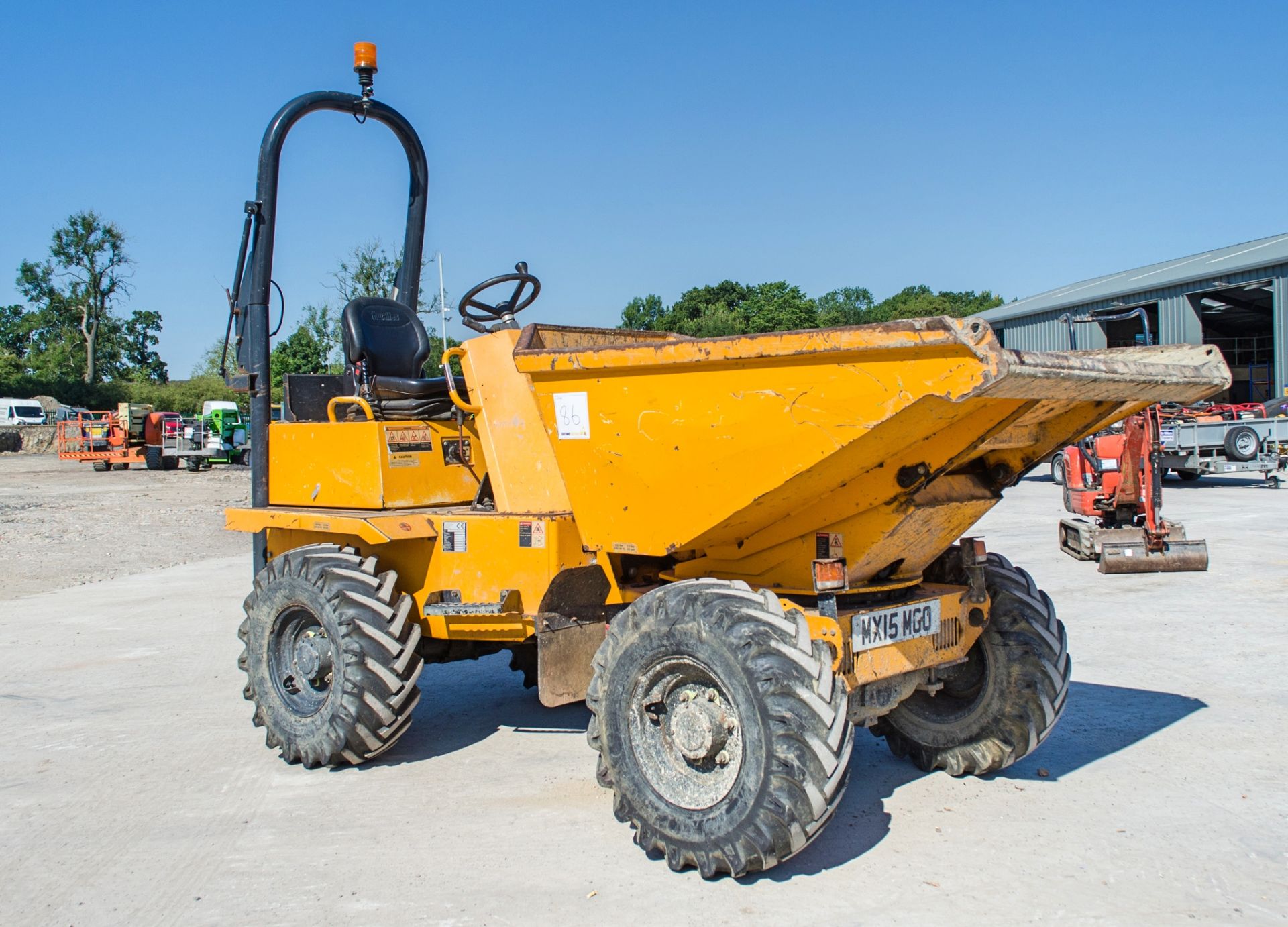 Thwaites 3 tonne swivel skip dumper Year: 2014 S/N: 8503 Recorded hours: A635248 - Image 2 of 21